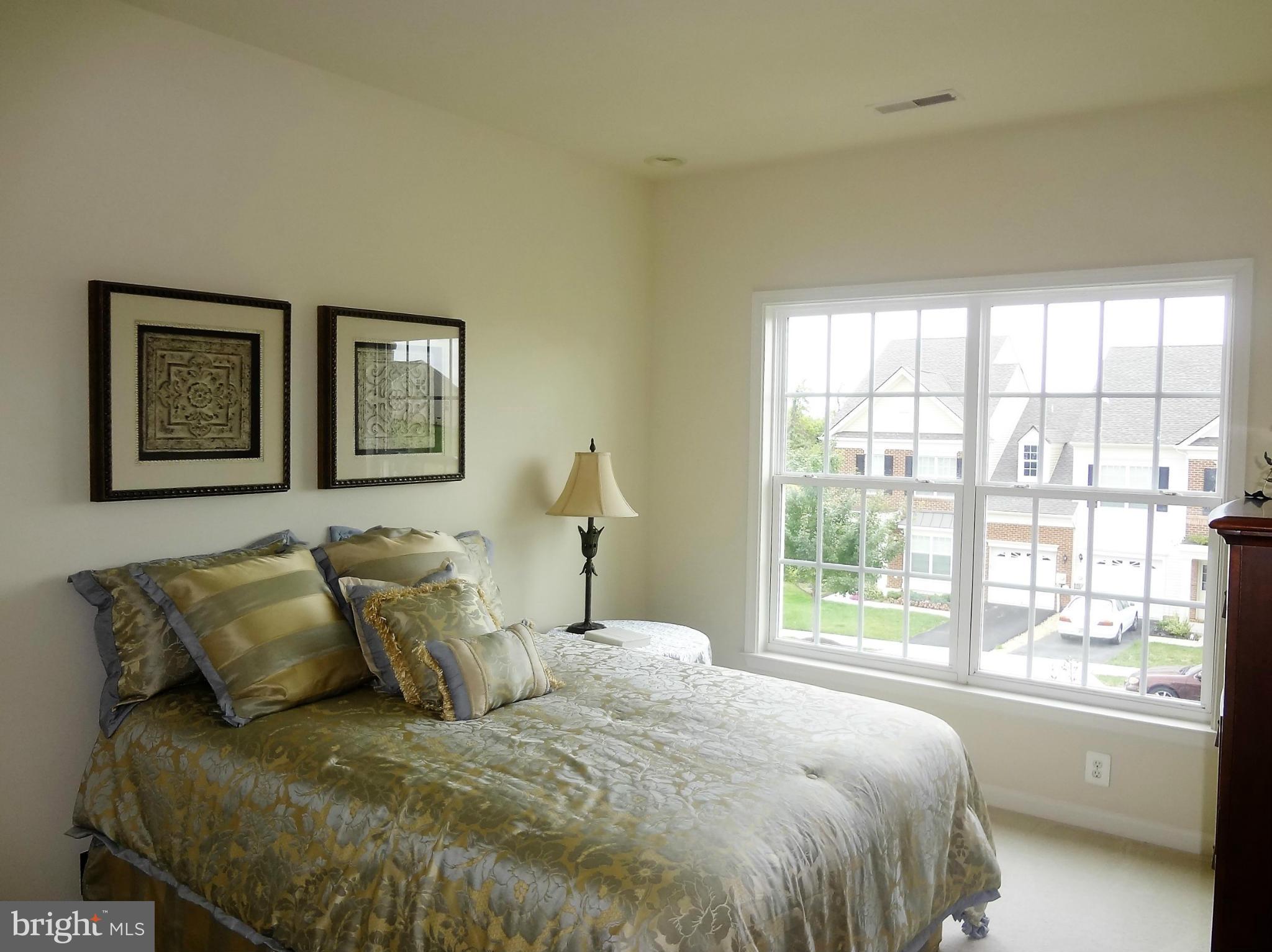 MARTINSBURG STATION - Residential