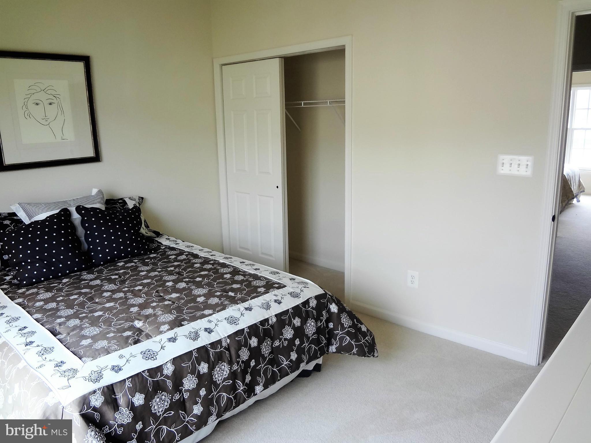 MARTINSBURG STATION - Residential