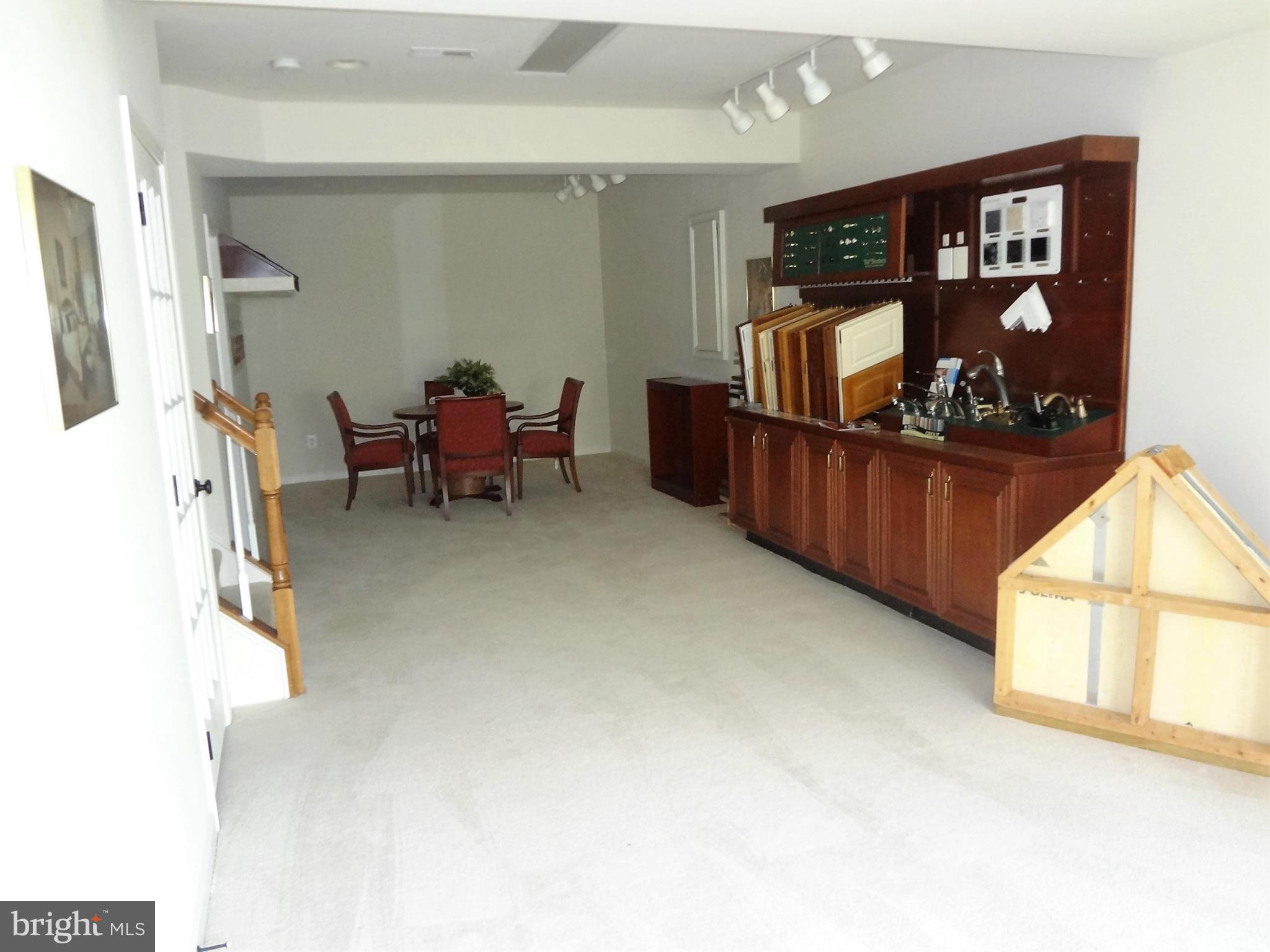 MARTINSBURG STATION - Residential