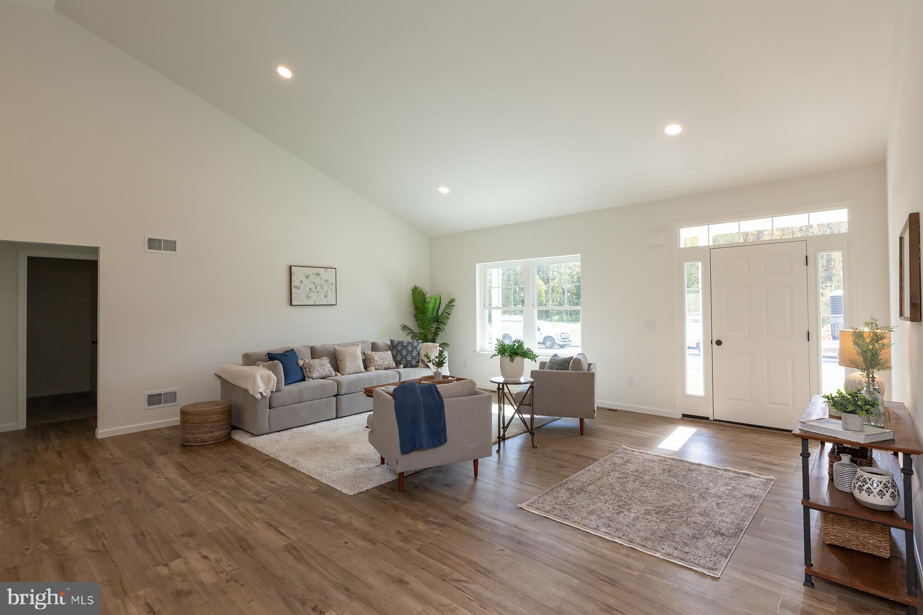 HIDDEN VALLEY ESTATES - Residential