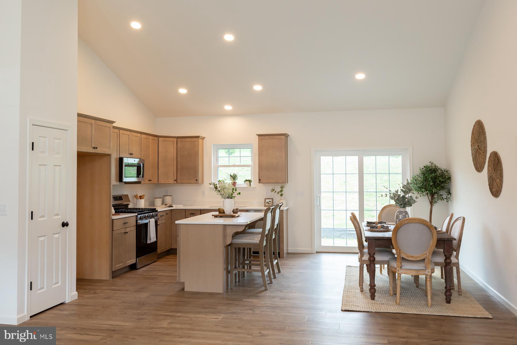 HIDDEN VALLEY ESTATES - Residential