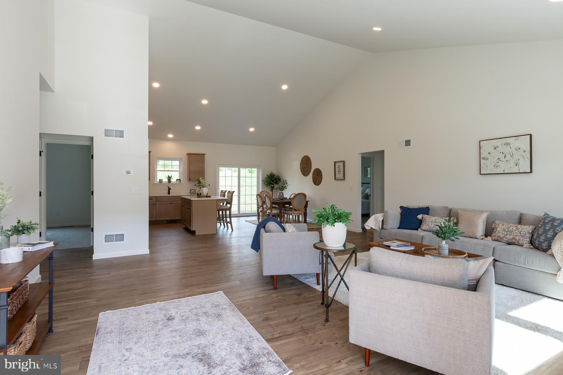 HIDDEN VALLEY ESTATES - Residential