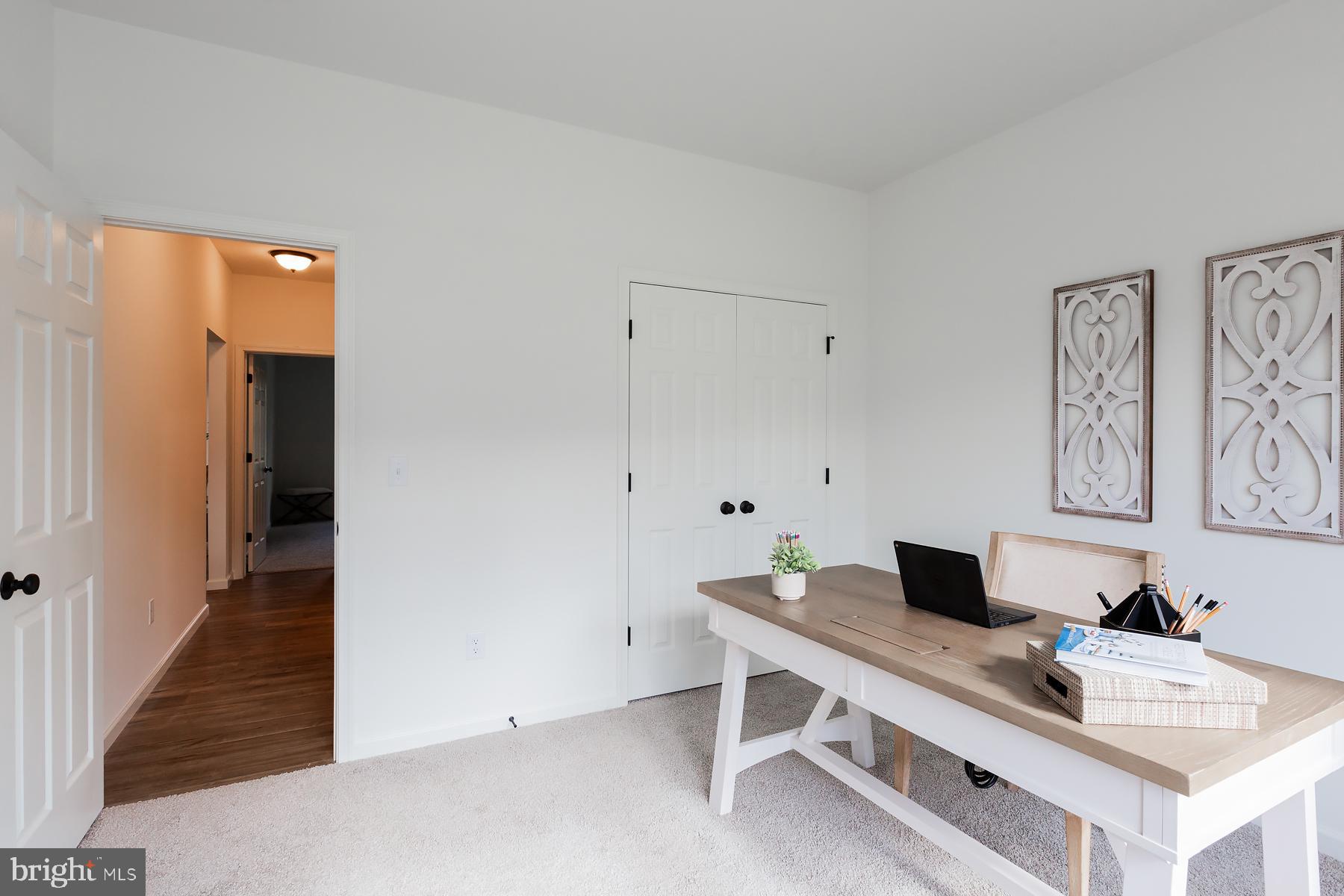 HIDDEN VALLEY ESTATES - Residential