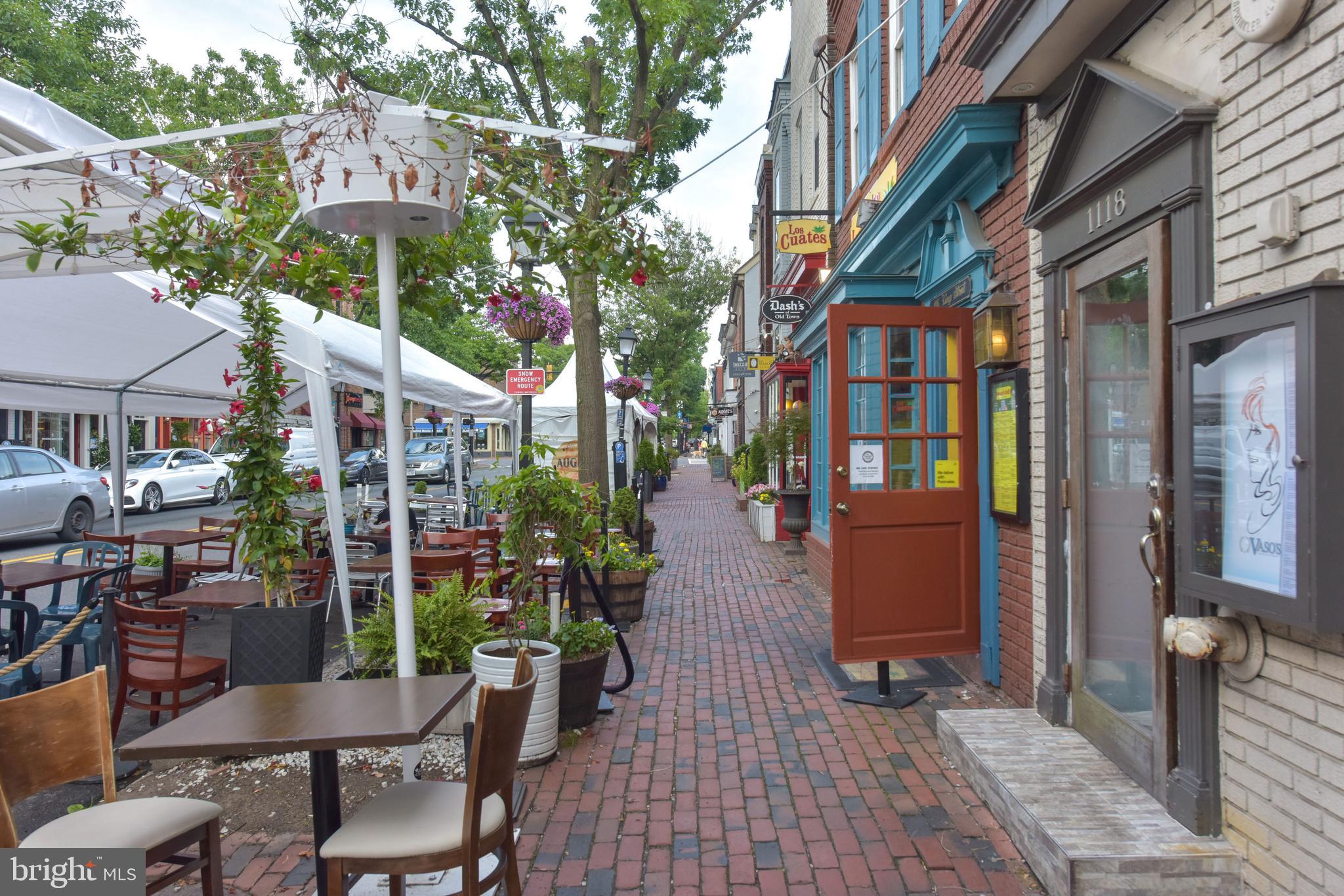OLD TOWN ALEXANDRIA - Residential