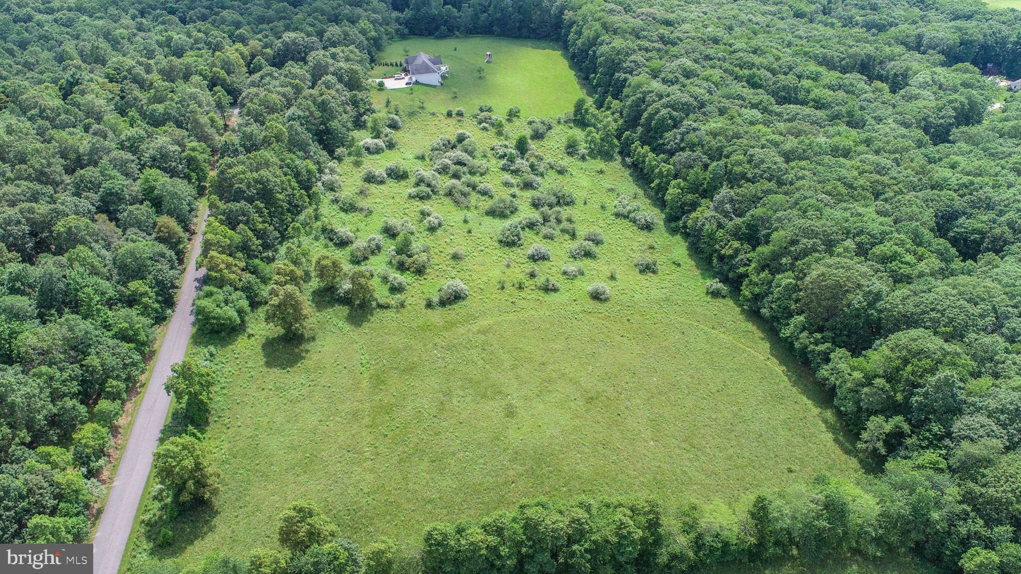 3 EDENS RIDGE ROAD