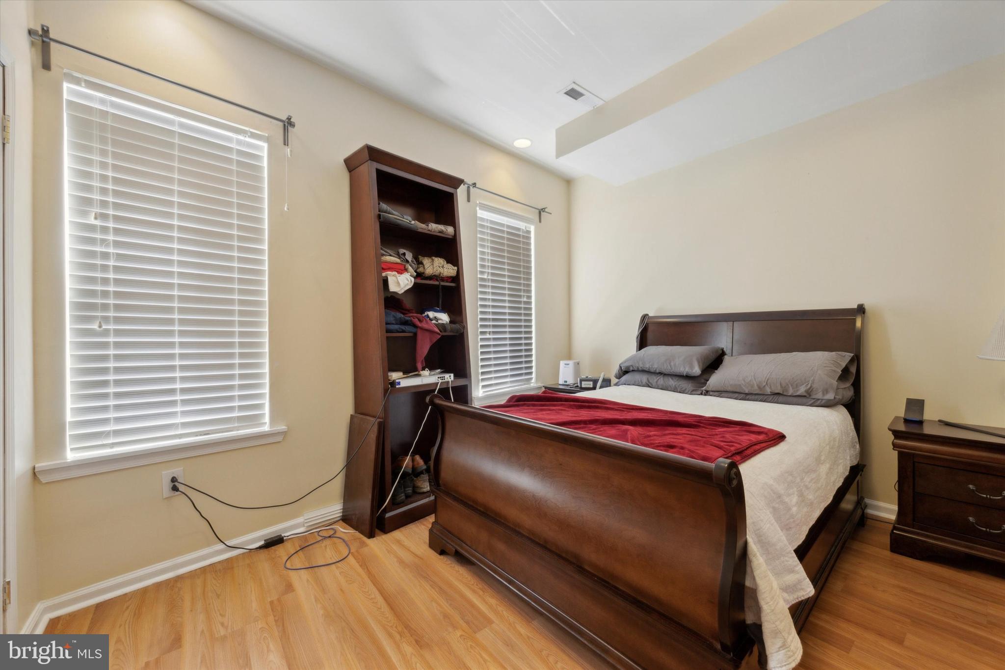 PENNSPORT - Residential Income