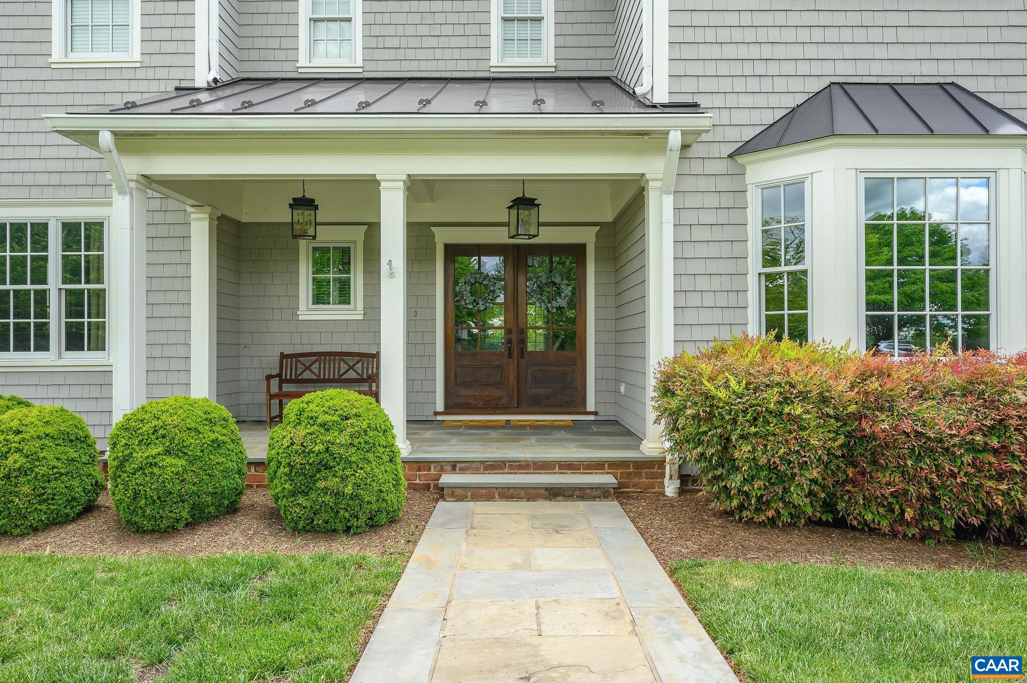 FAR HILLS - Residential