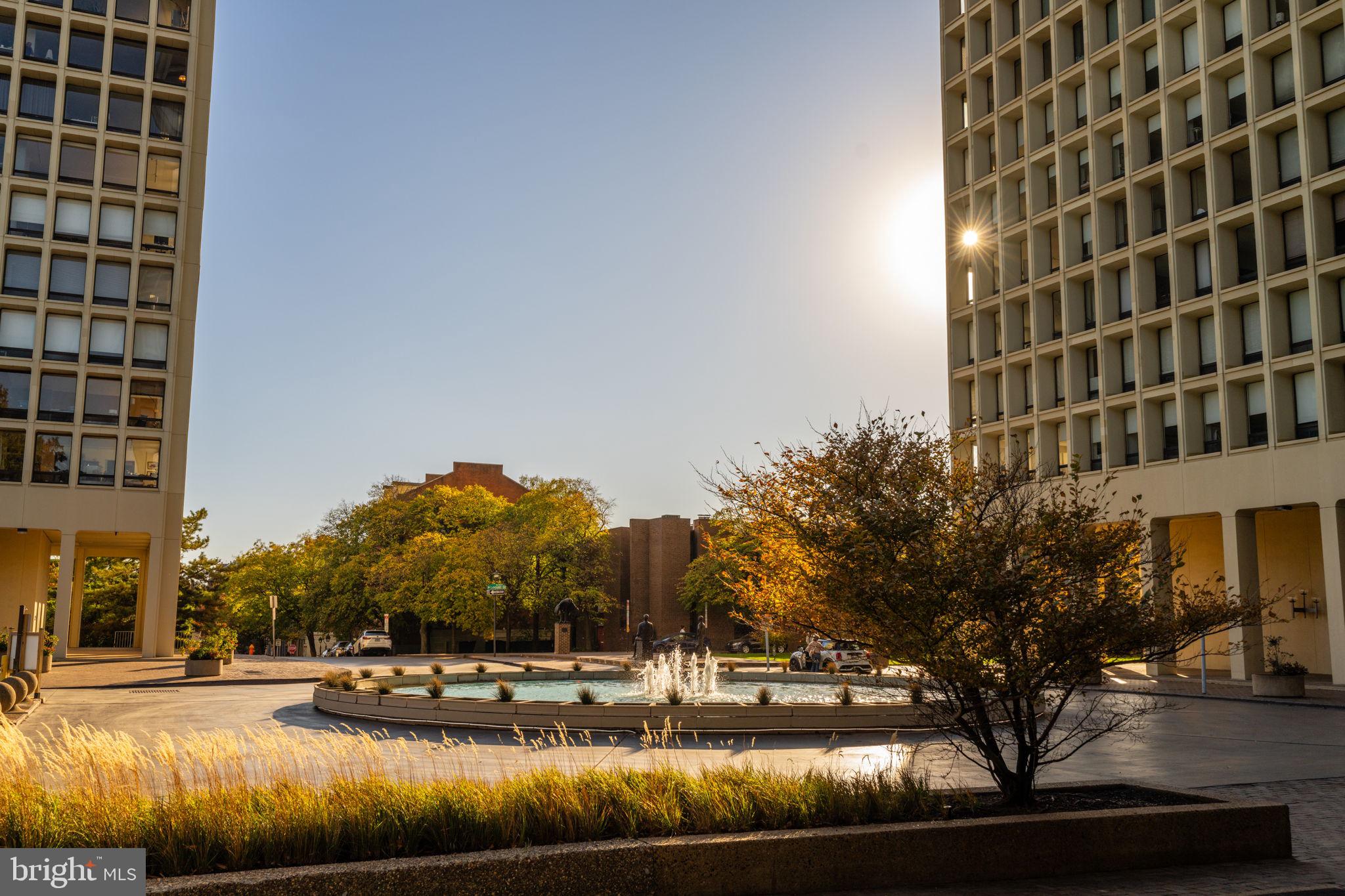 SOCIETY HILL - Residential