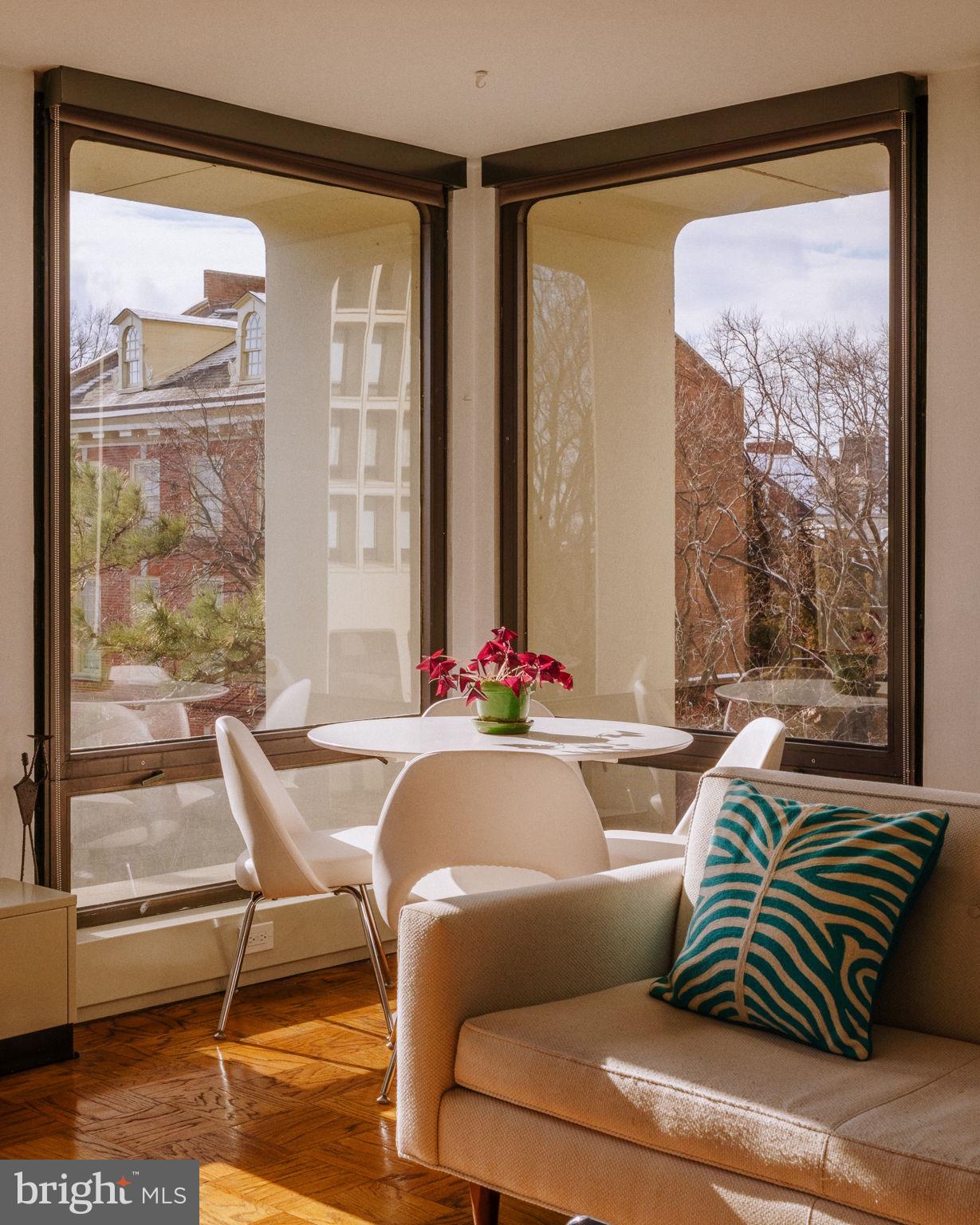 220 LOCUST STREET 2G