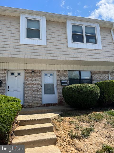 Condo For Sale - 1711 Silver Court<br/> HAMILTON, NJ 08690