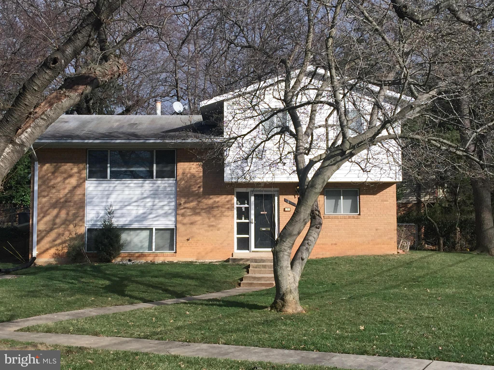 MONTROSE - Residential