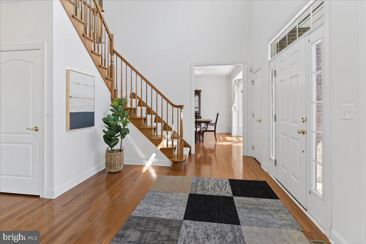10 JEWEL ROAD