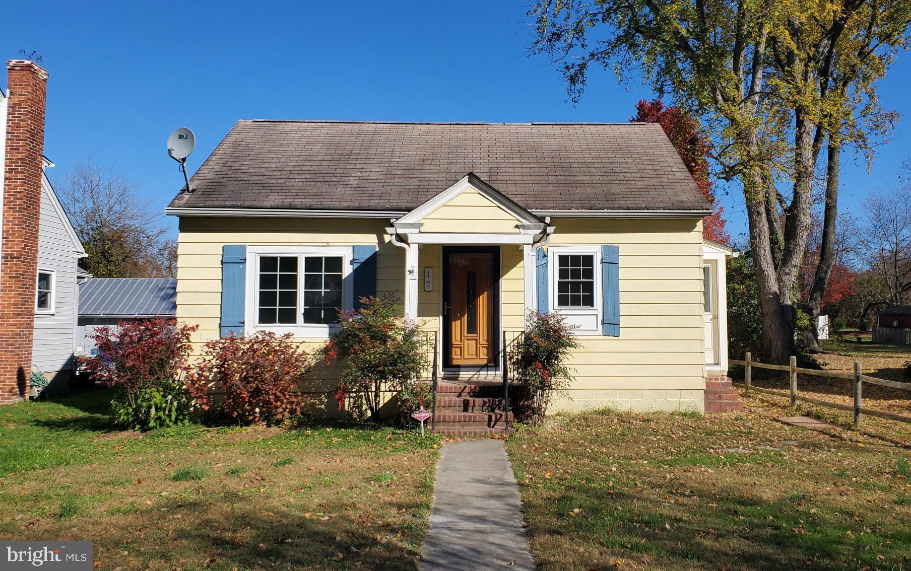 MOUNT PLEASANT - Residential Lease