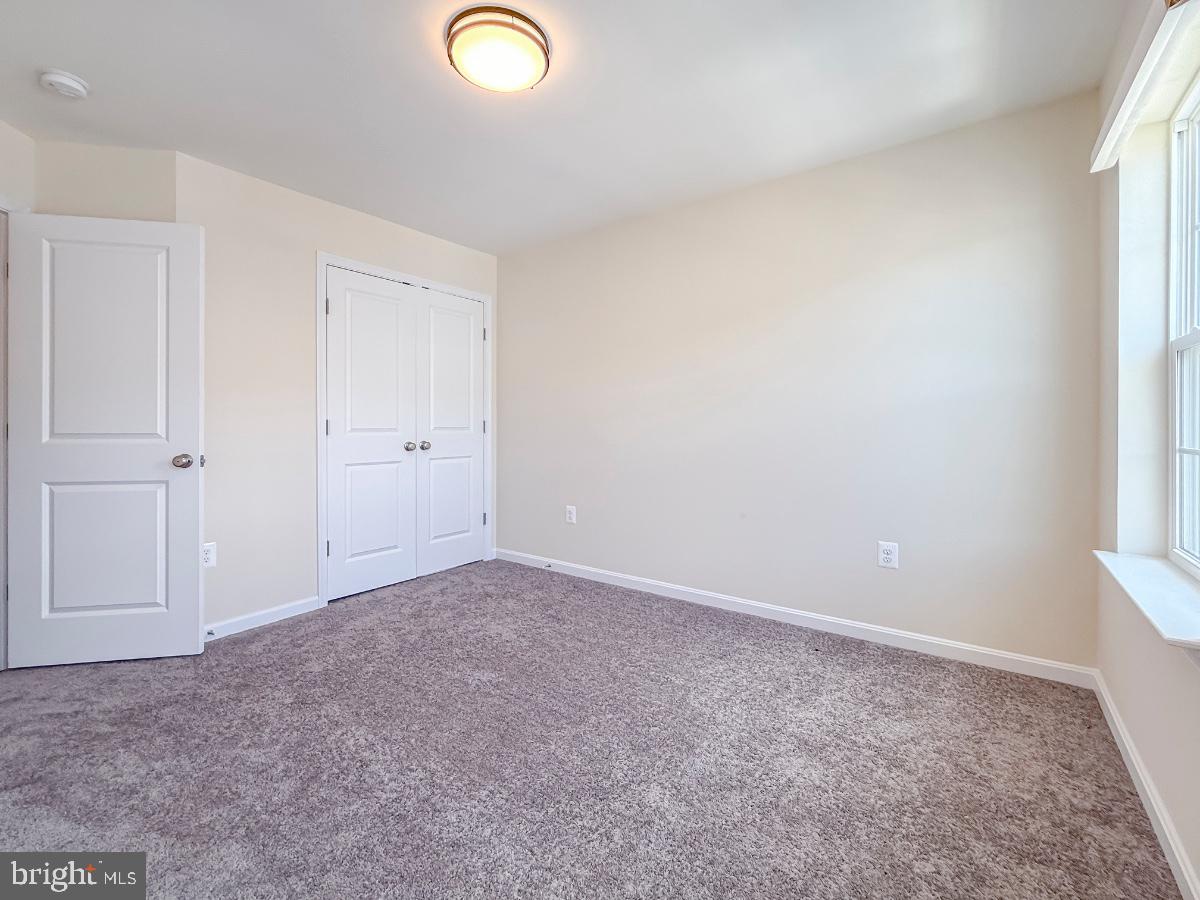 STEEPLECHASE - Residential Lease