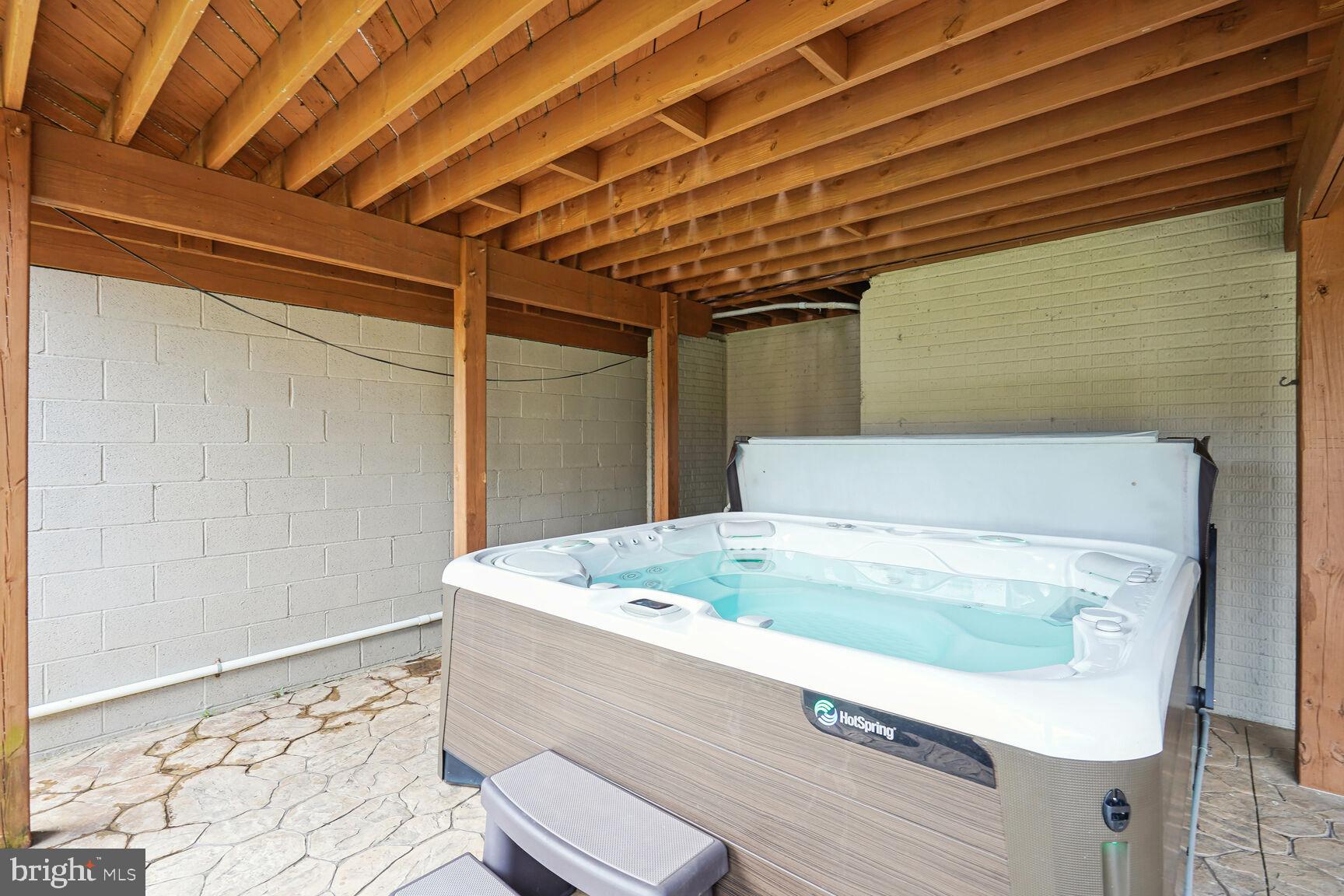 AUTUMN OAKS ESTATES - Residential