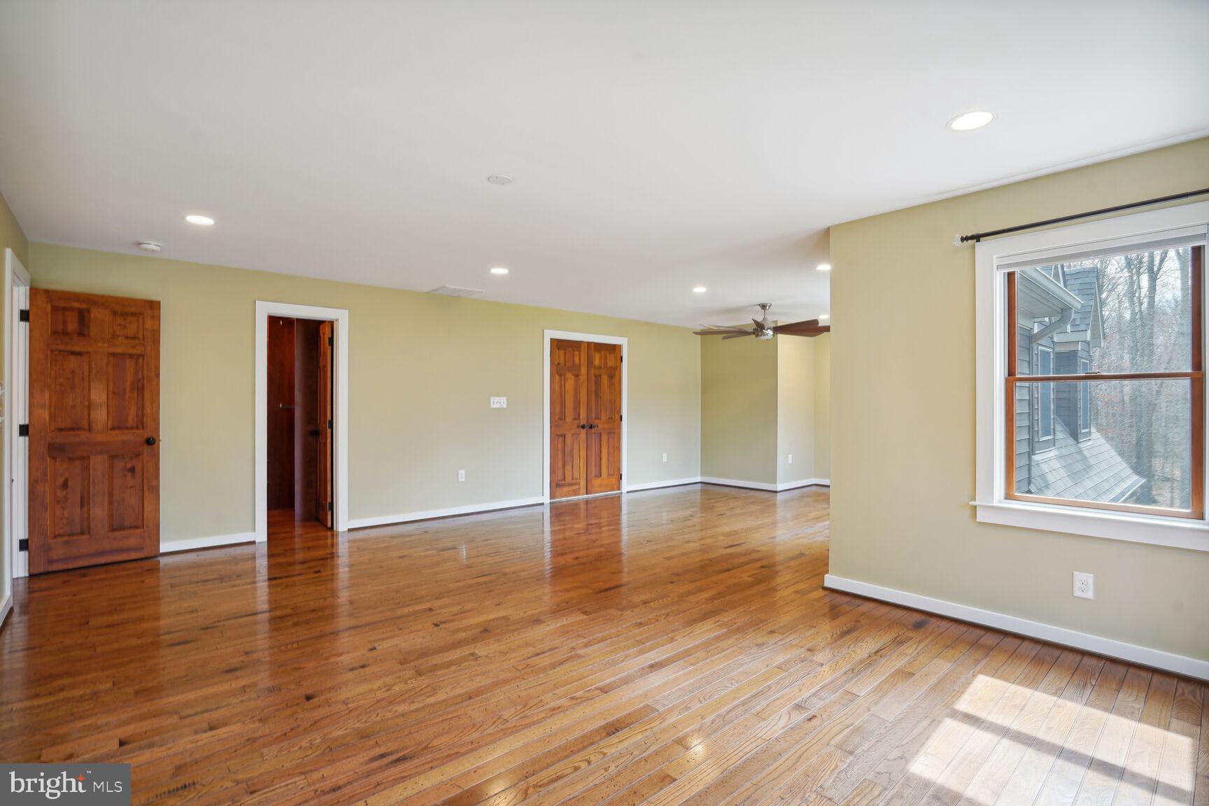 AUTUMN OAKS ESTATES - Residential