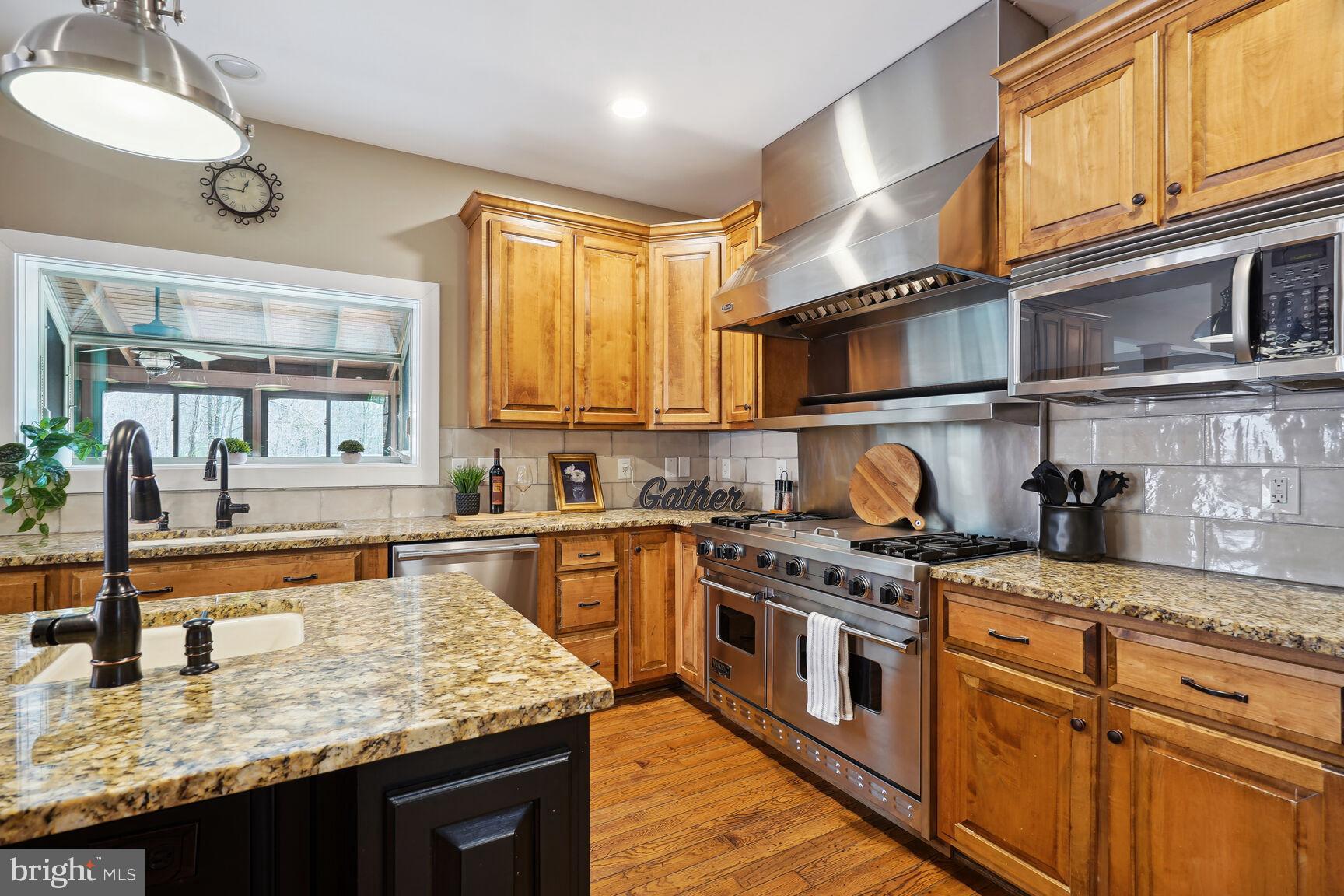 AUTUMN OAKS ESTATES - Residential