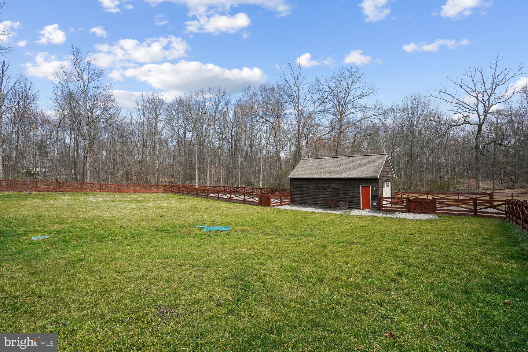 AUTUMN OAKS ESTATES - Residential