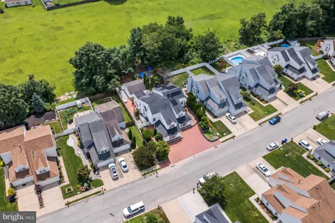 21 Dis Court, Sewell, NJ 08080 - #: NJGL2078786