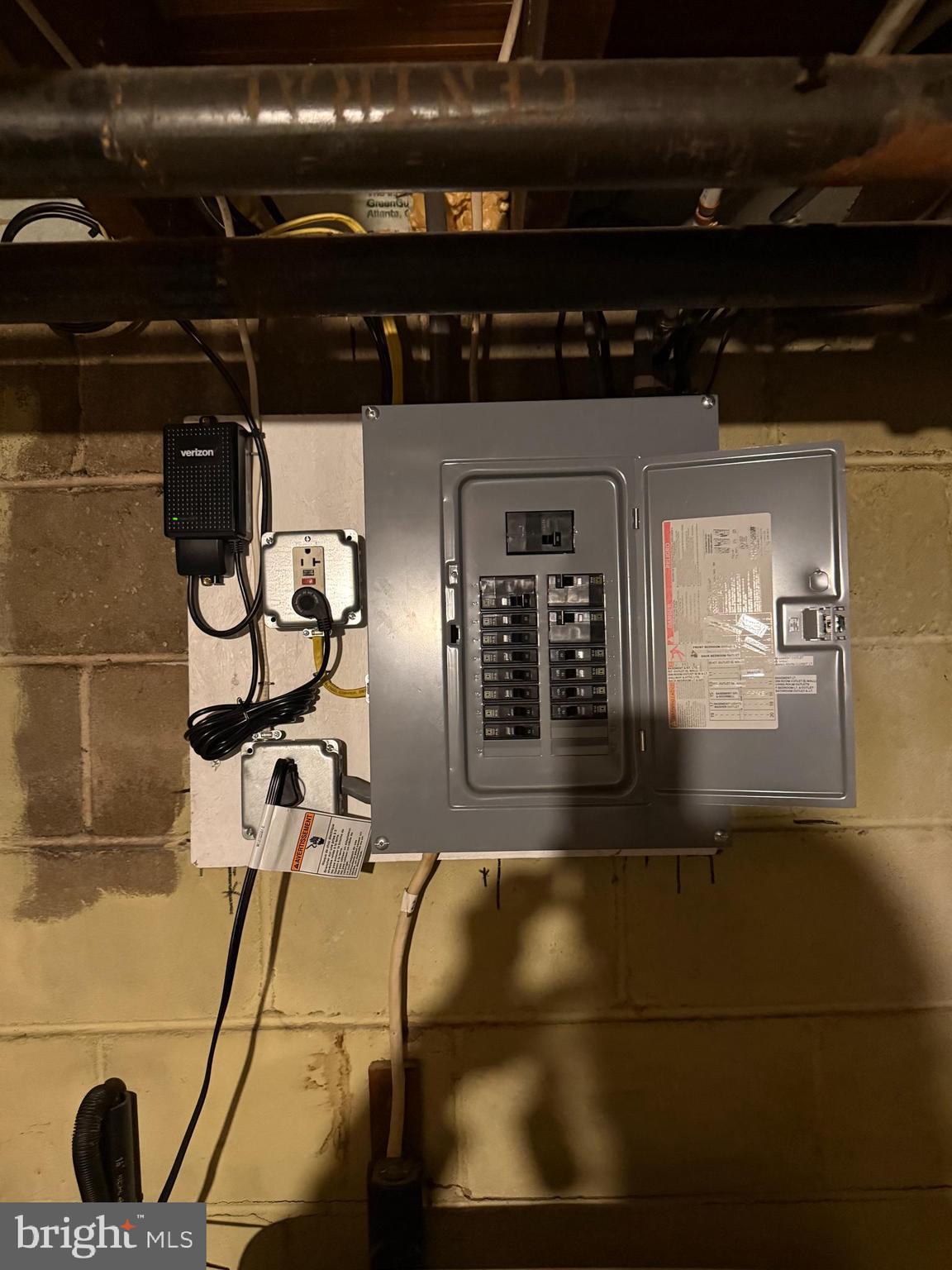 66 N N WEST AVENUE 1/2