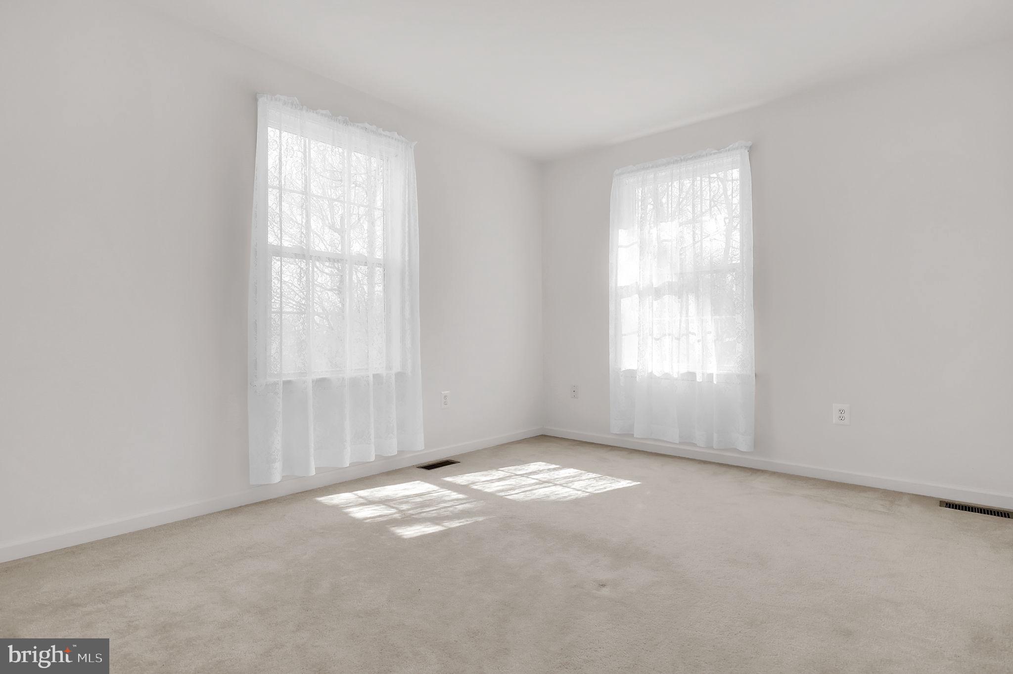 TWIN RIDGE - Residential