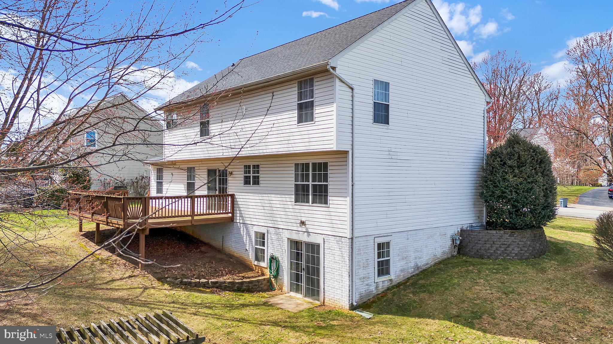 TWIN RIDGE - Residential