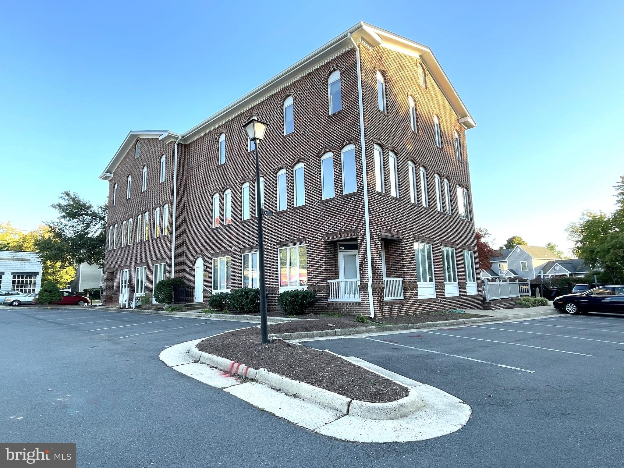 305 HARRISON STREET SE