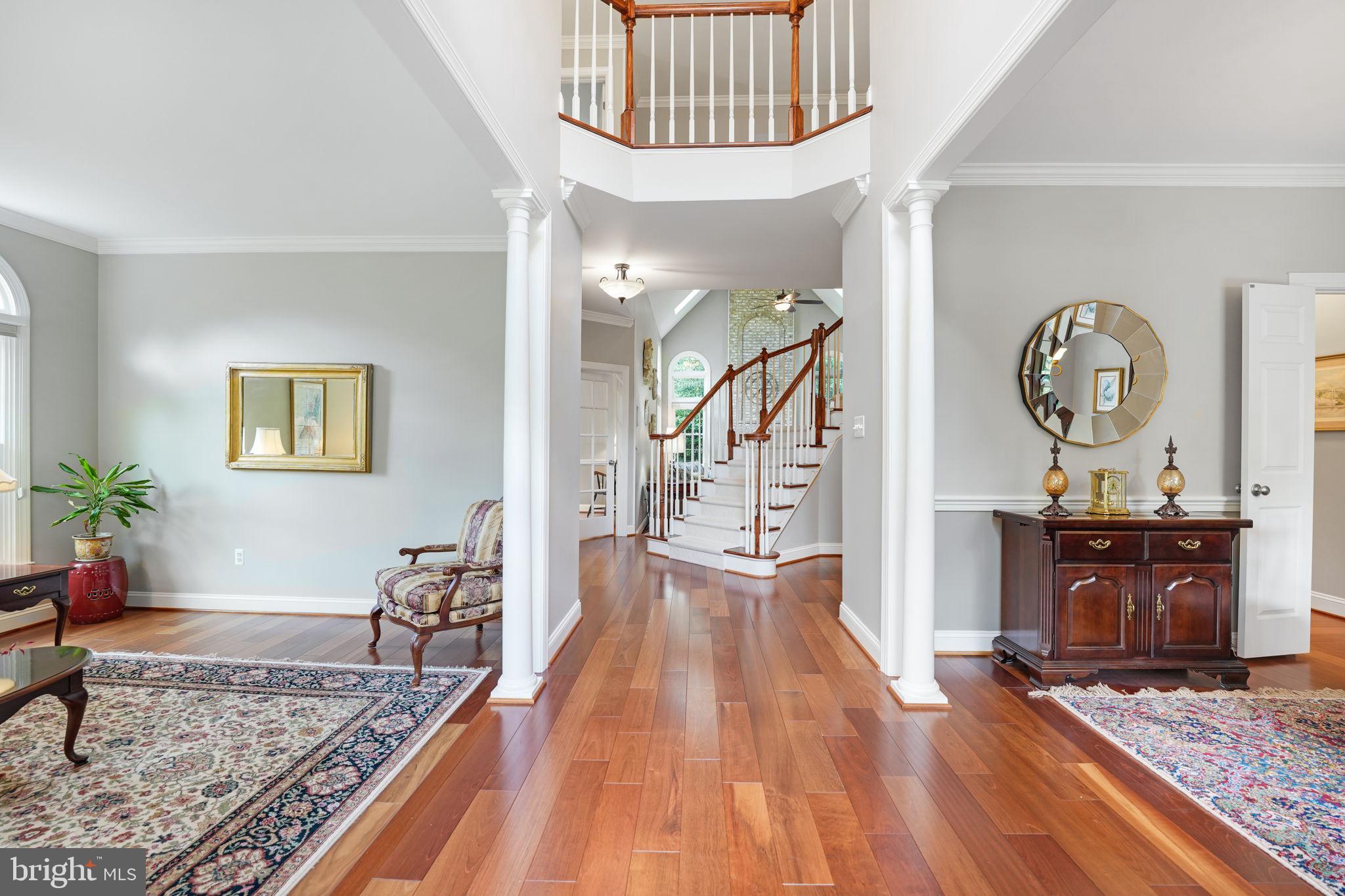 RESTON - Residential