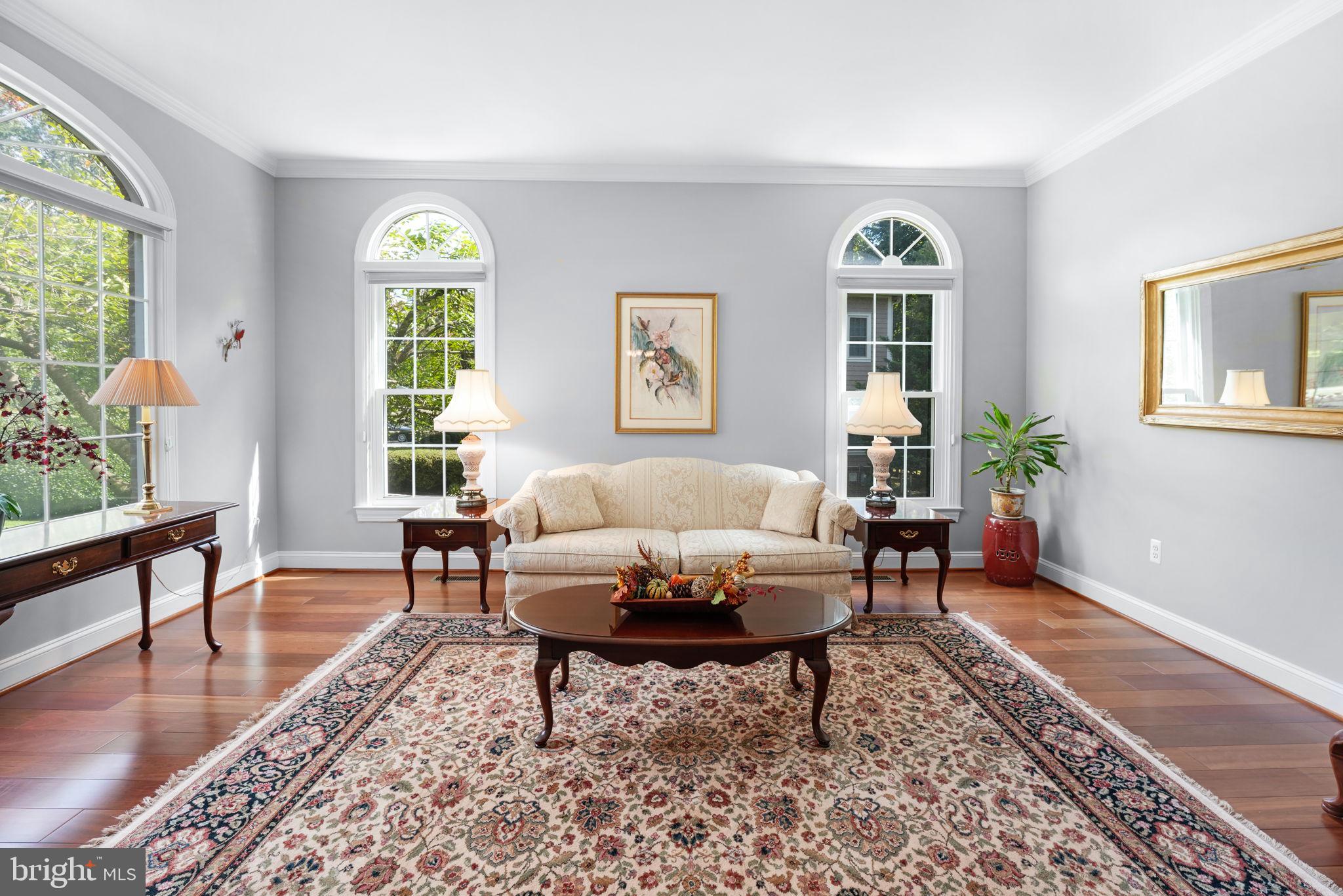 RESTON - Residential