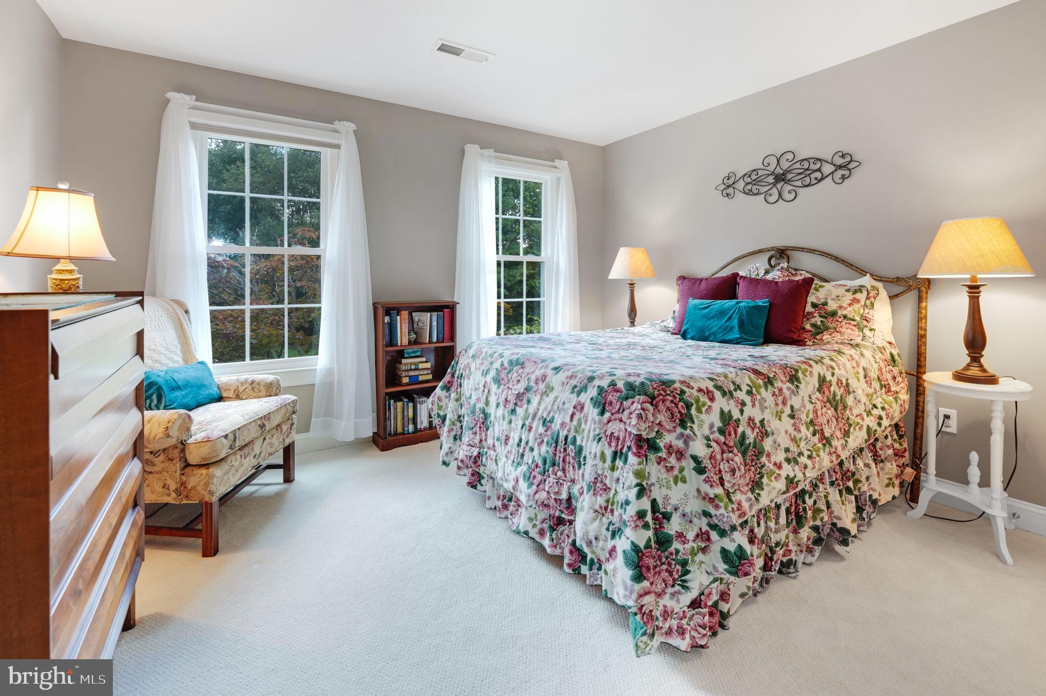 RESTON - Residential