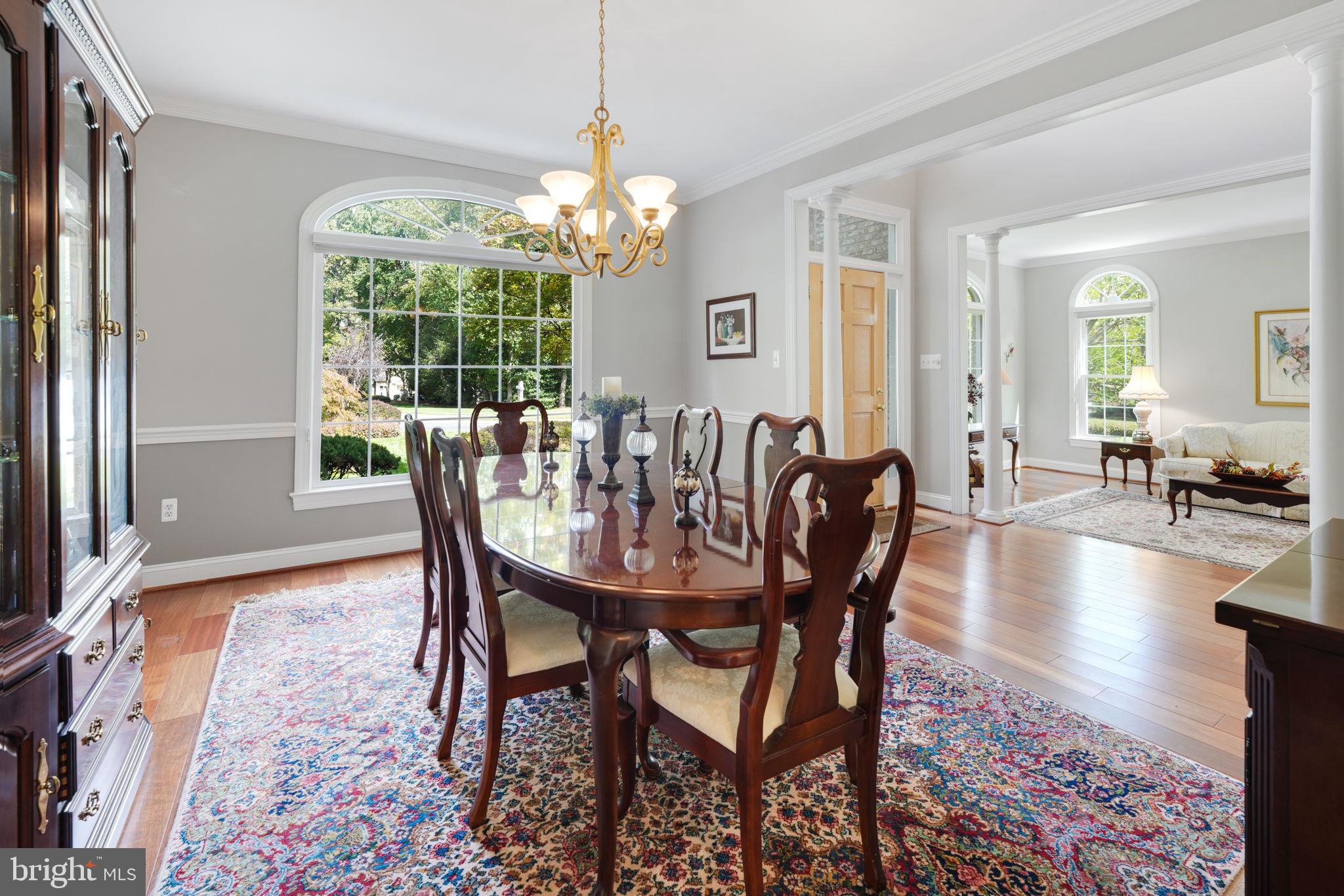 RESTON - Residential