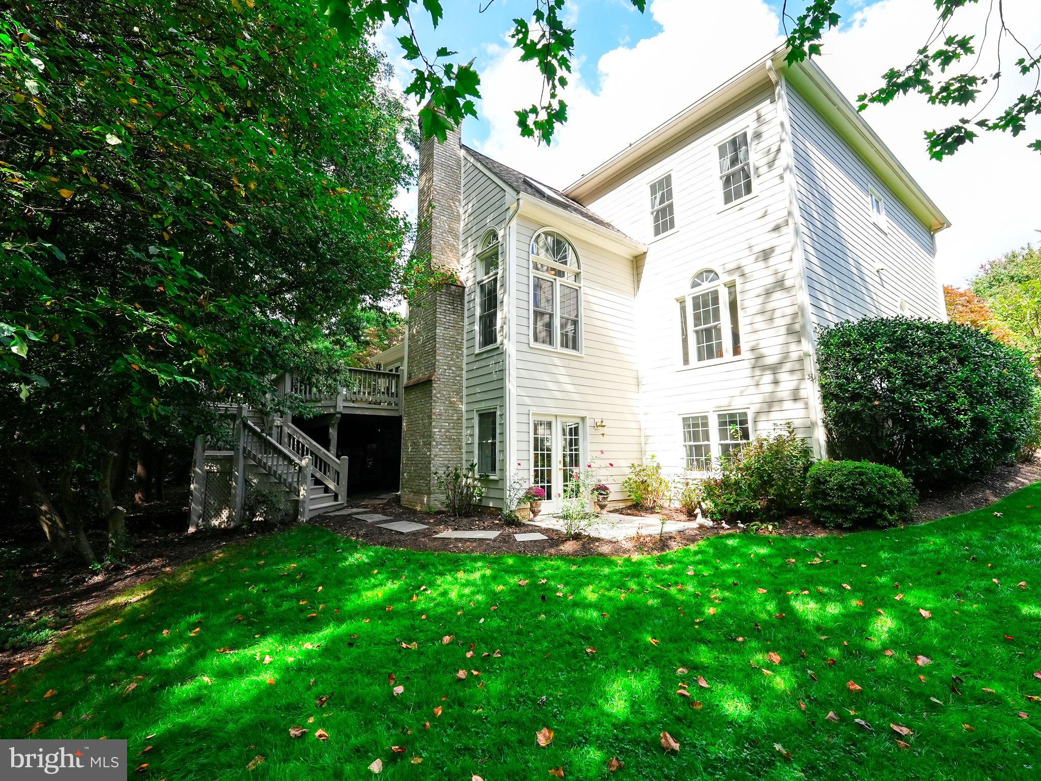 RESTON - Residential