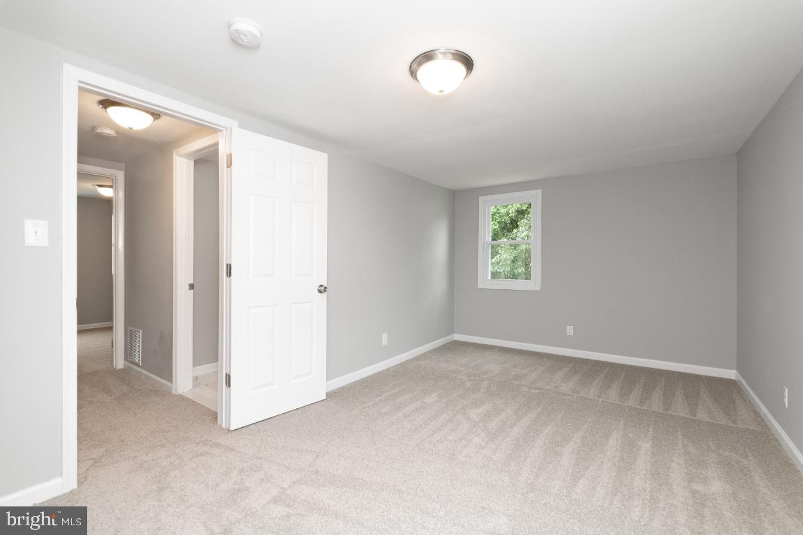 COLUMBIA HIGHLANDS - Residential