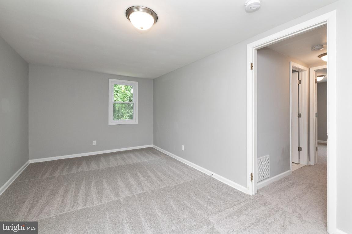 COLUMBIA HIGHLANDS - Residential