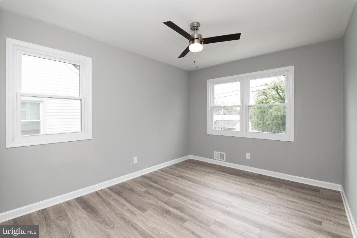 COLUMBIA HIGHLANDS - Residential