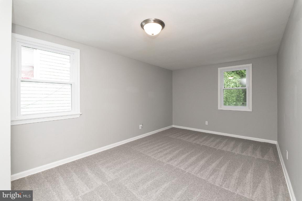 COLUMBIA HIGHLANDS - Residential