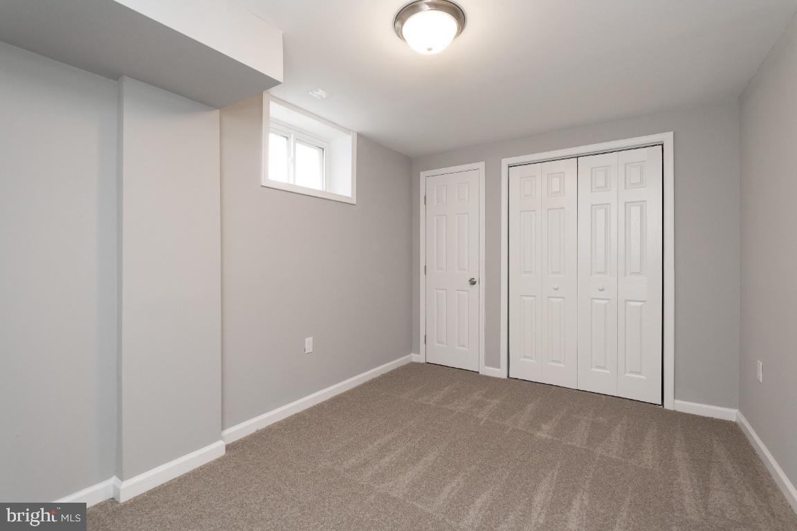 COLUMBIA HIGHLANDS - Residential