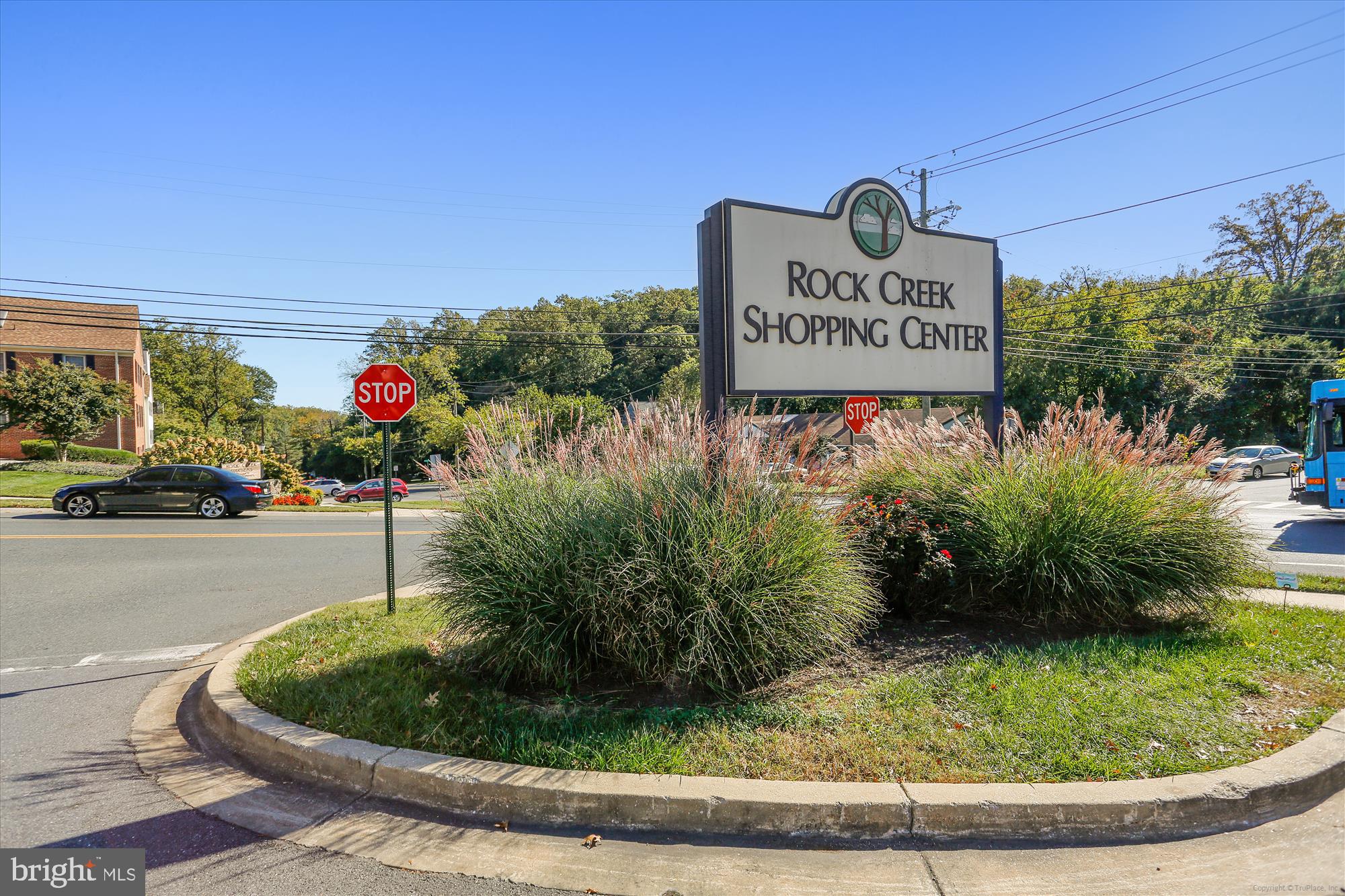 ROCK CREEK VILLAGE CONDOMINIUMS - Residential