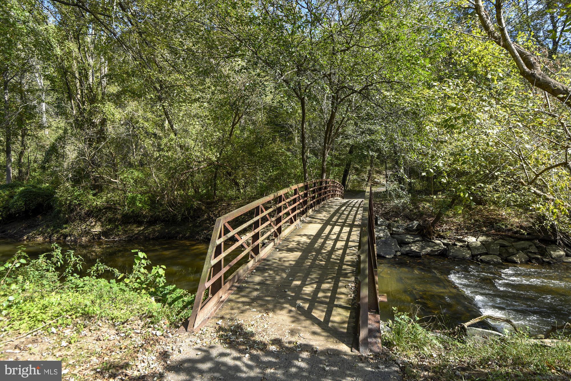 ROCK CREEK VILLAGE CONDOMINIUMS - Residential