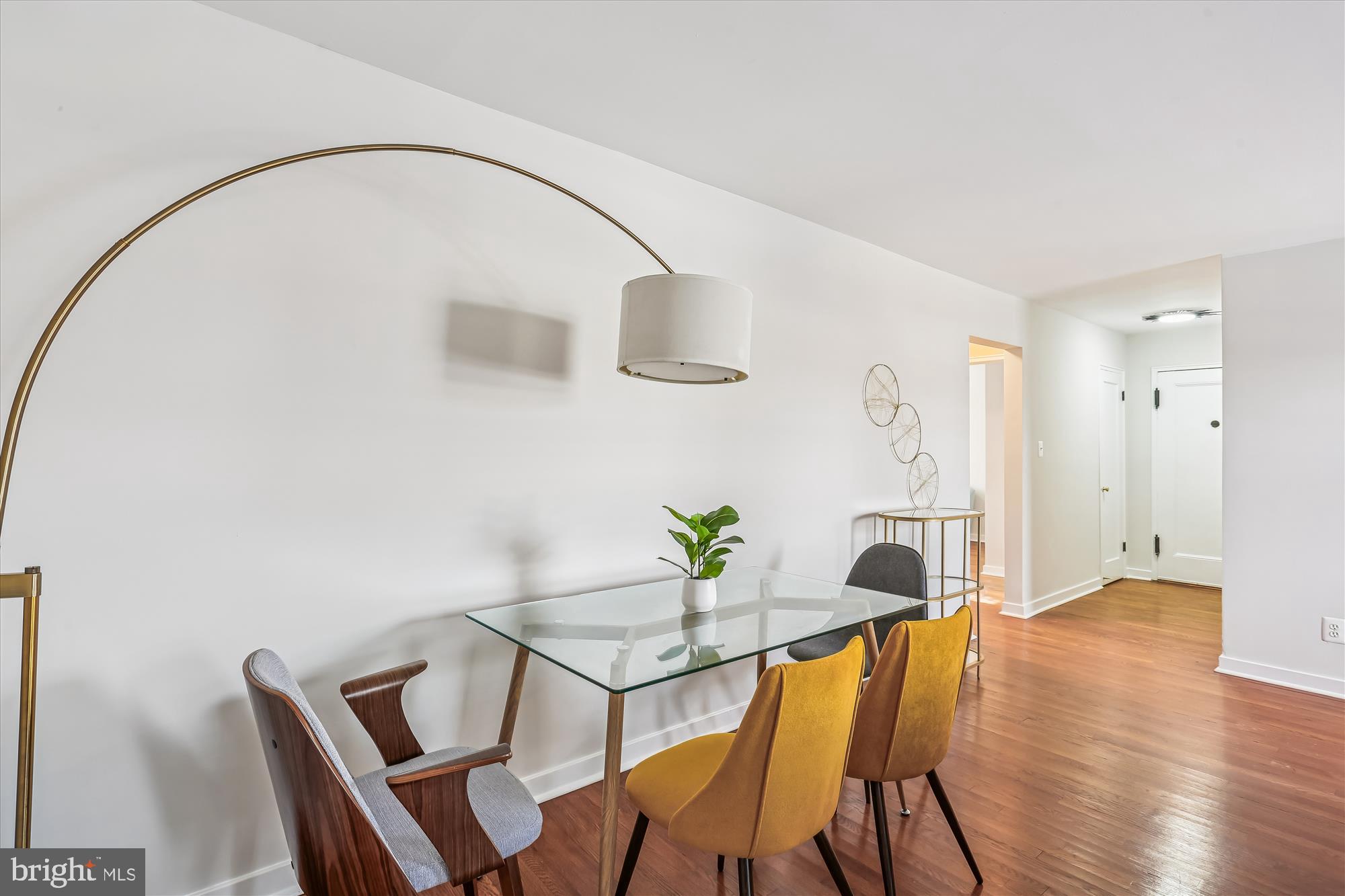 ROCK CREEK VILLAGE CONDOMINIUMS - Residential