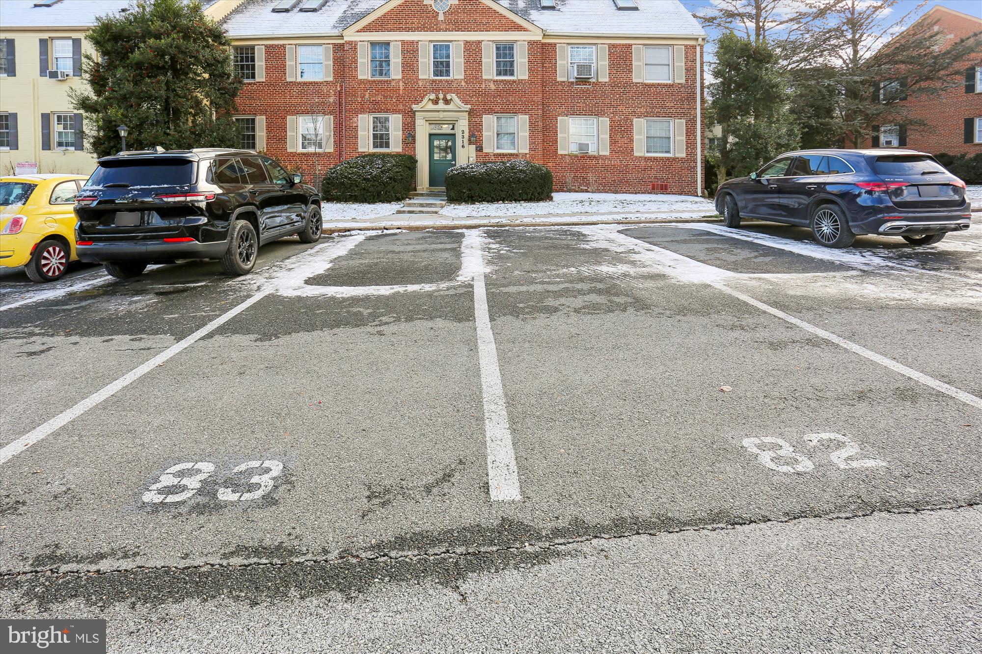 ROCK CREEK VILLAGE CONDOMINIUMS - Residential