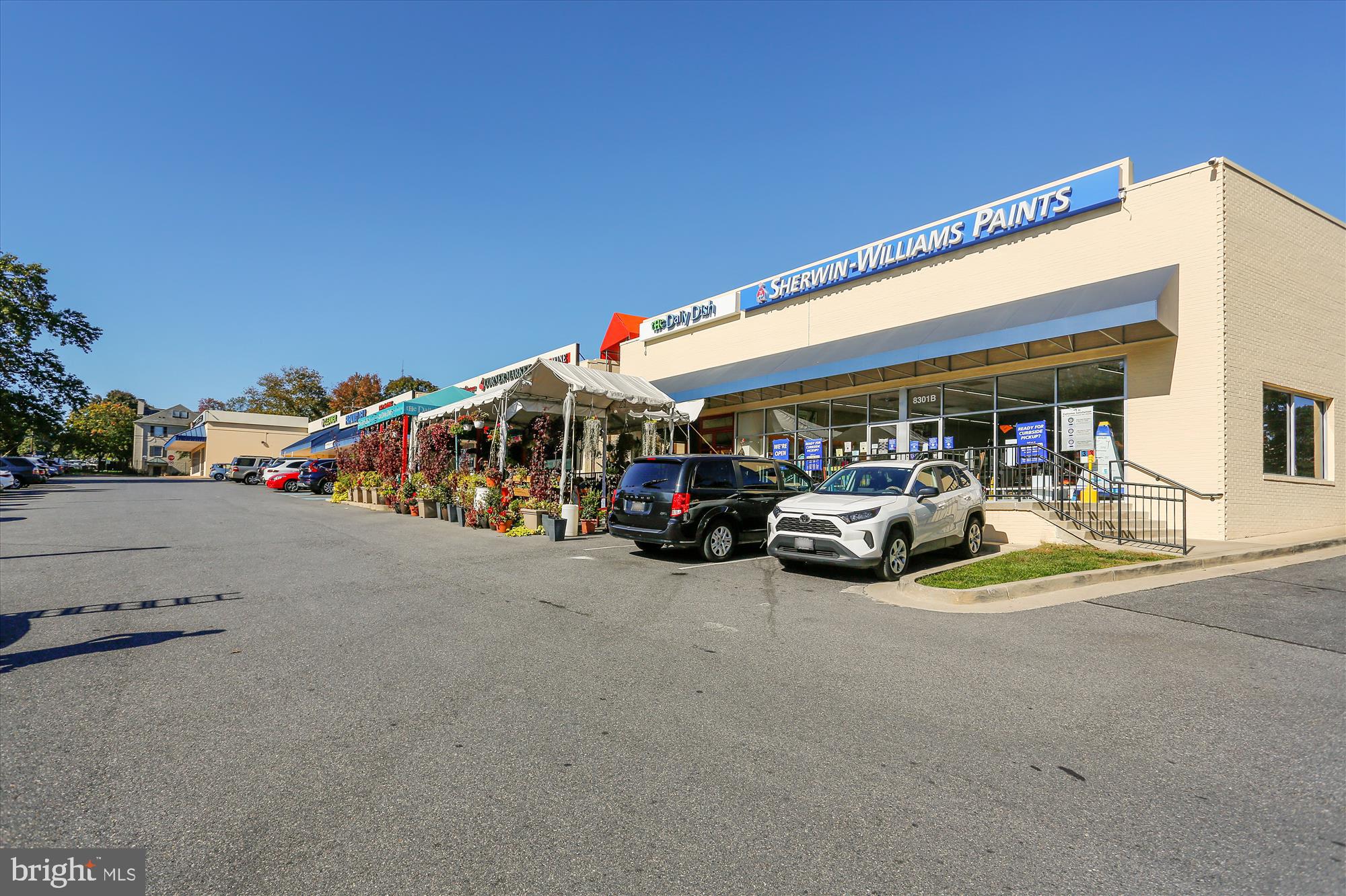 ROCK CREEK VILLAGE CONDOMINIUMS - Residential