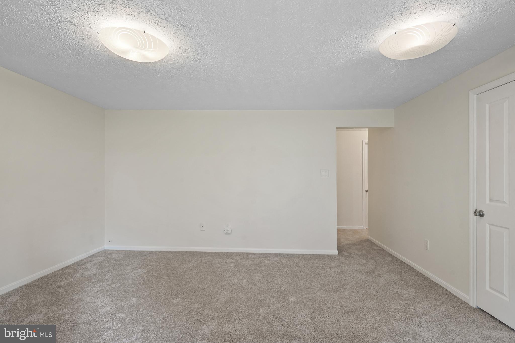 KINGS RANSOM CONDO - Residential Lease