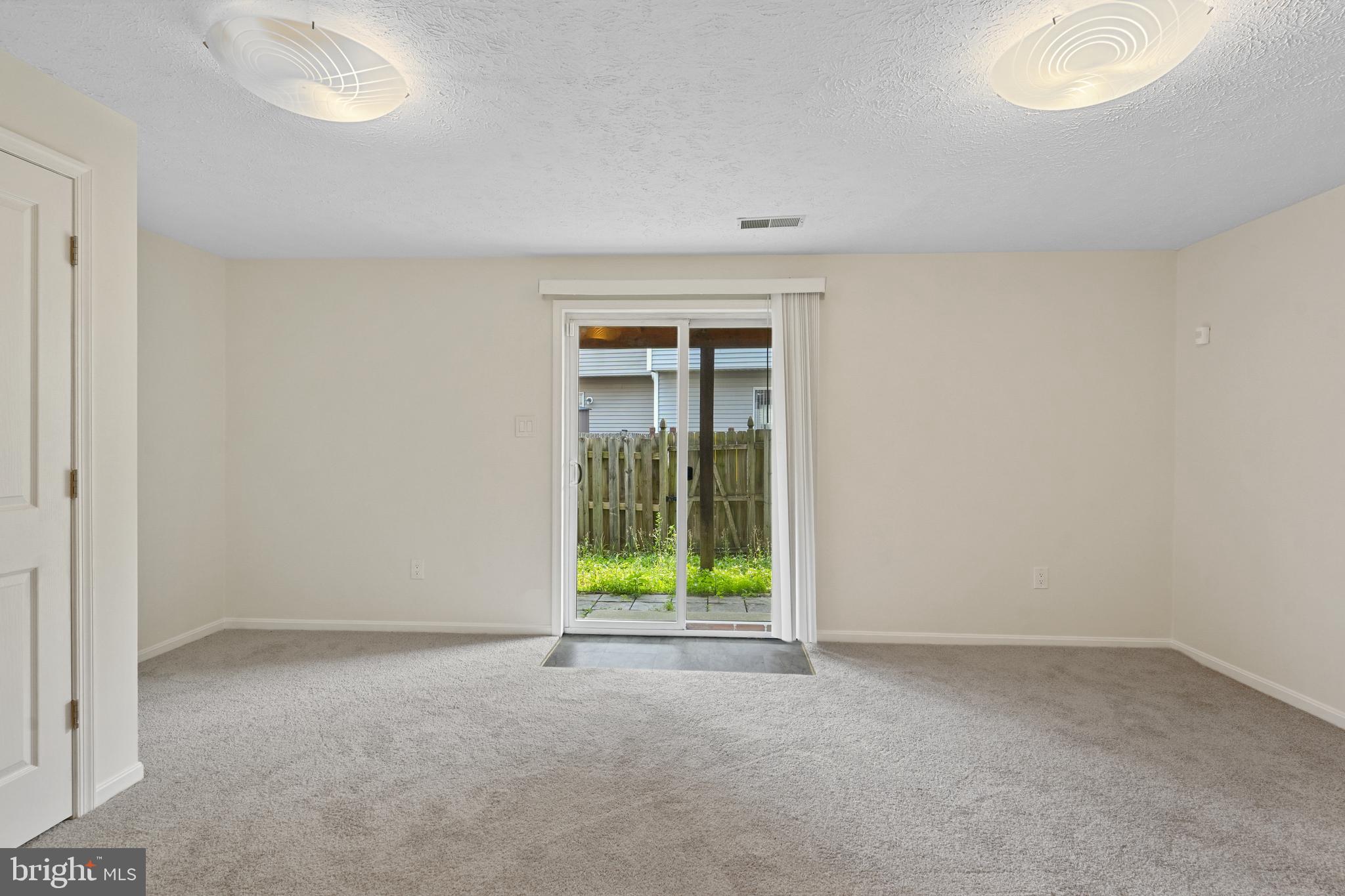 KINGS RANSOM CONDO - Residential Lease