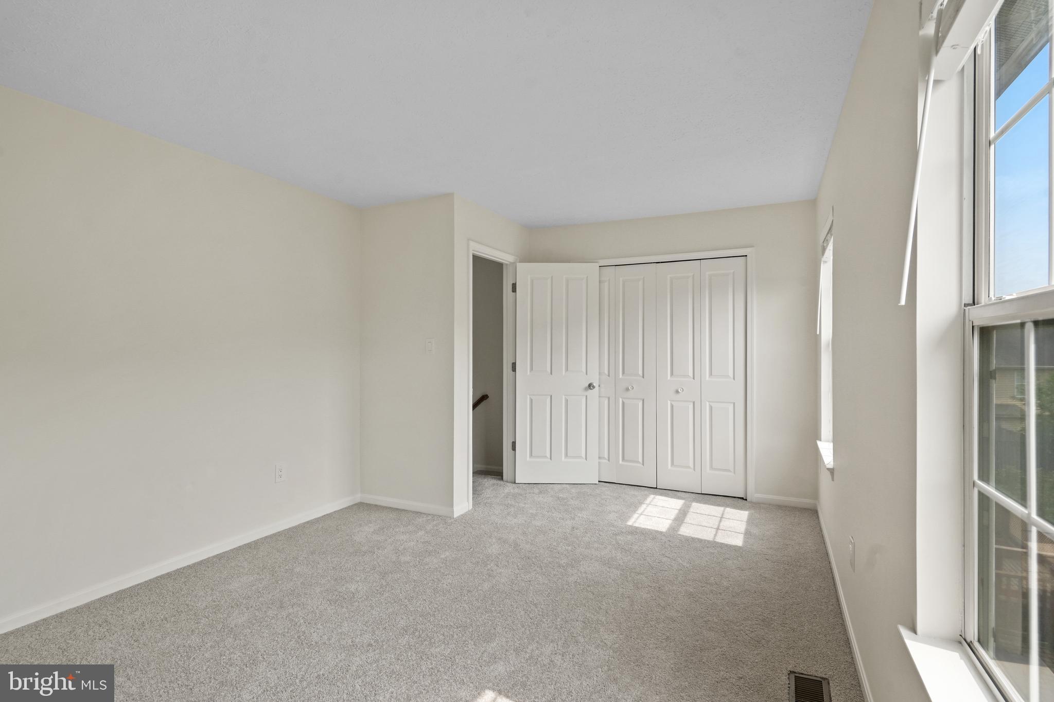 KINGS RANSOM CONDO - Residential Lease