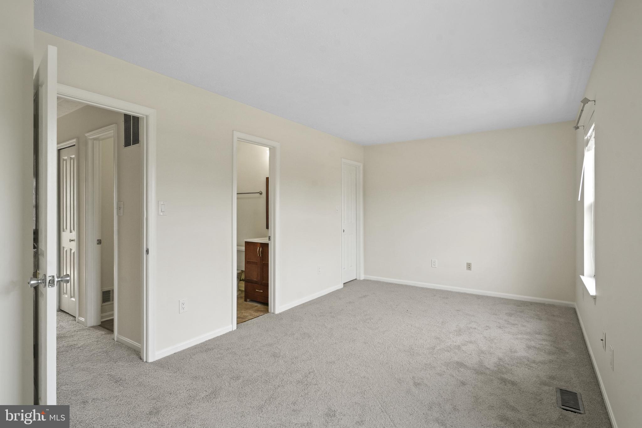 KINGS RANSOM CONDO - Residential Lease