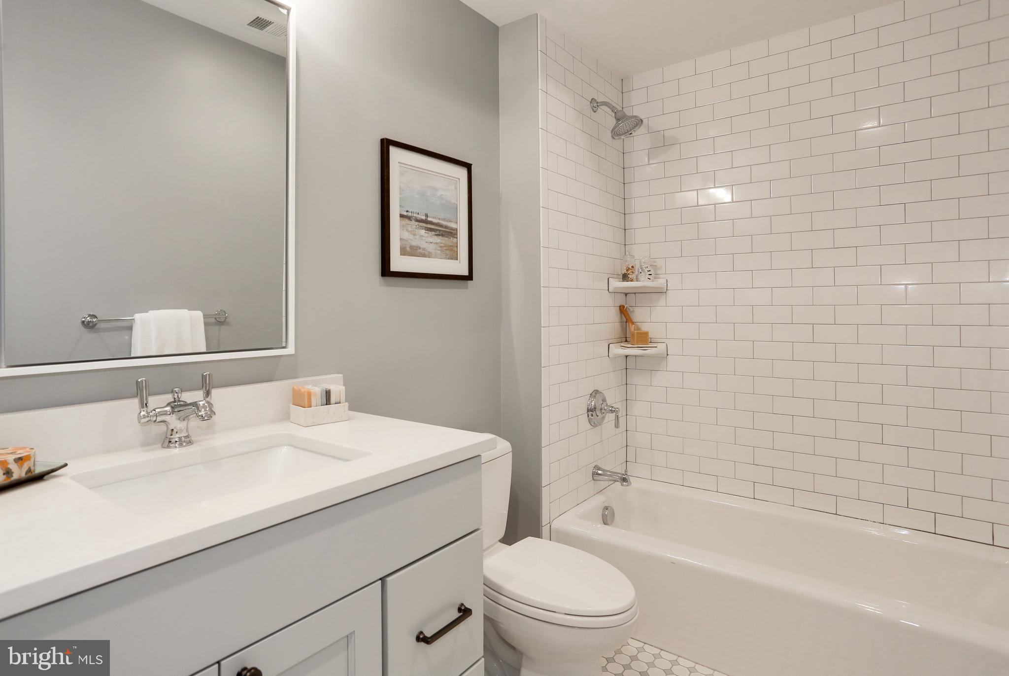 STRATFORD HILLS - Residential