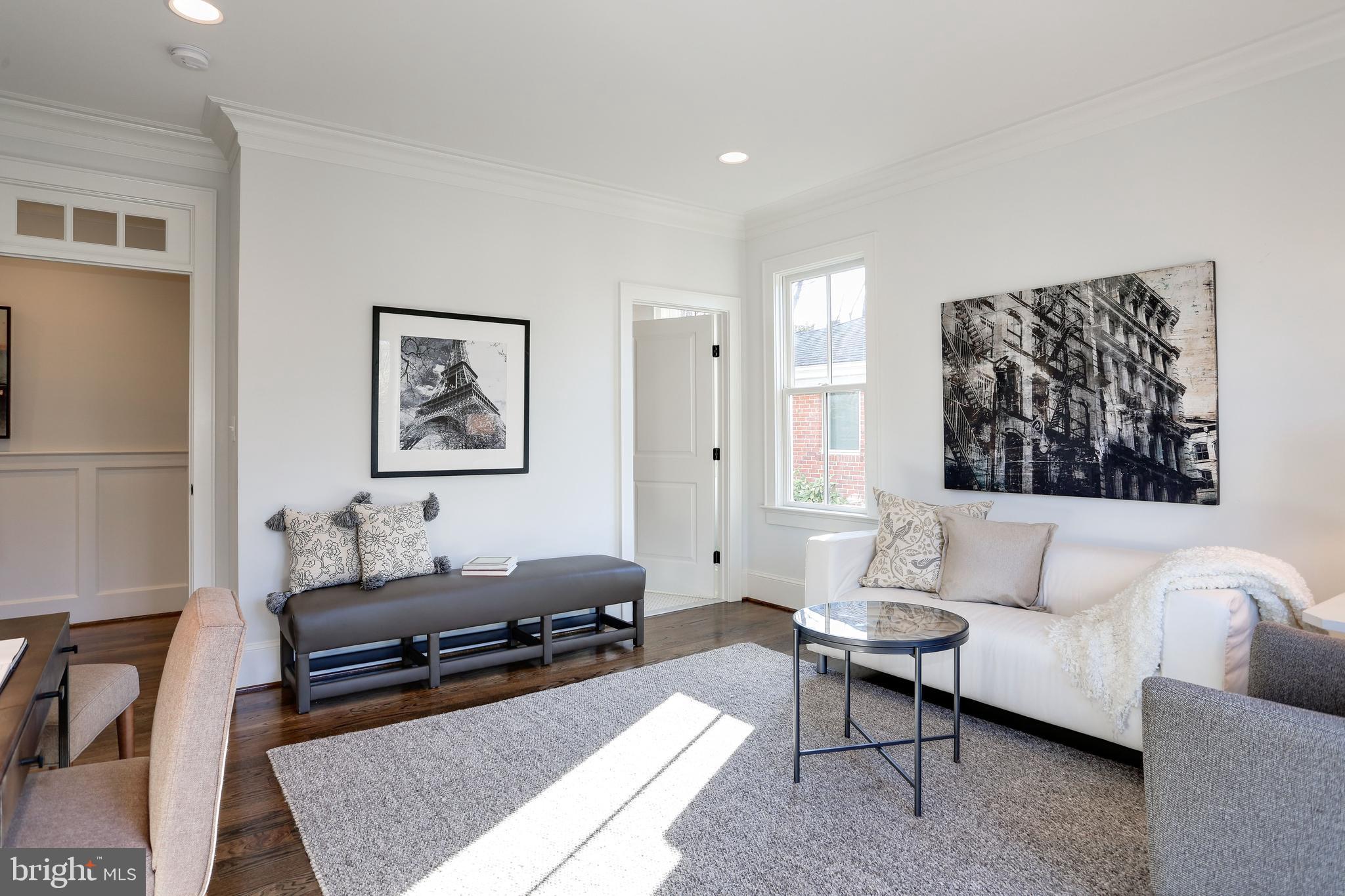 STRATFORD HILLS - Residential