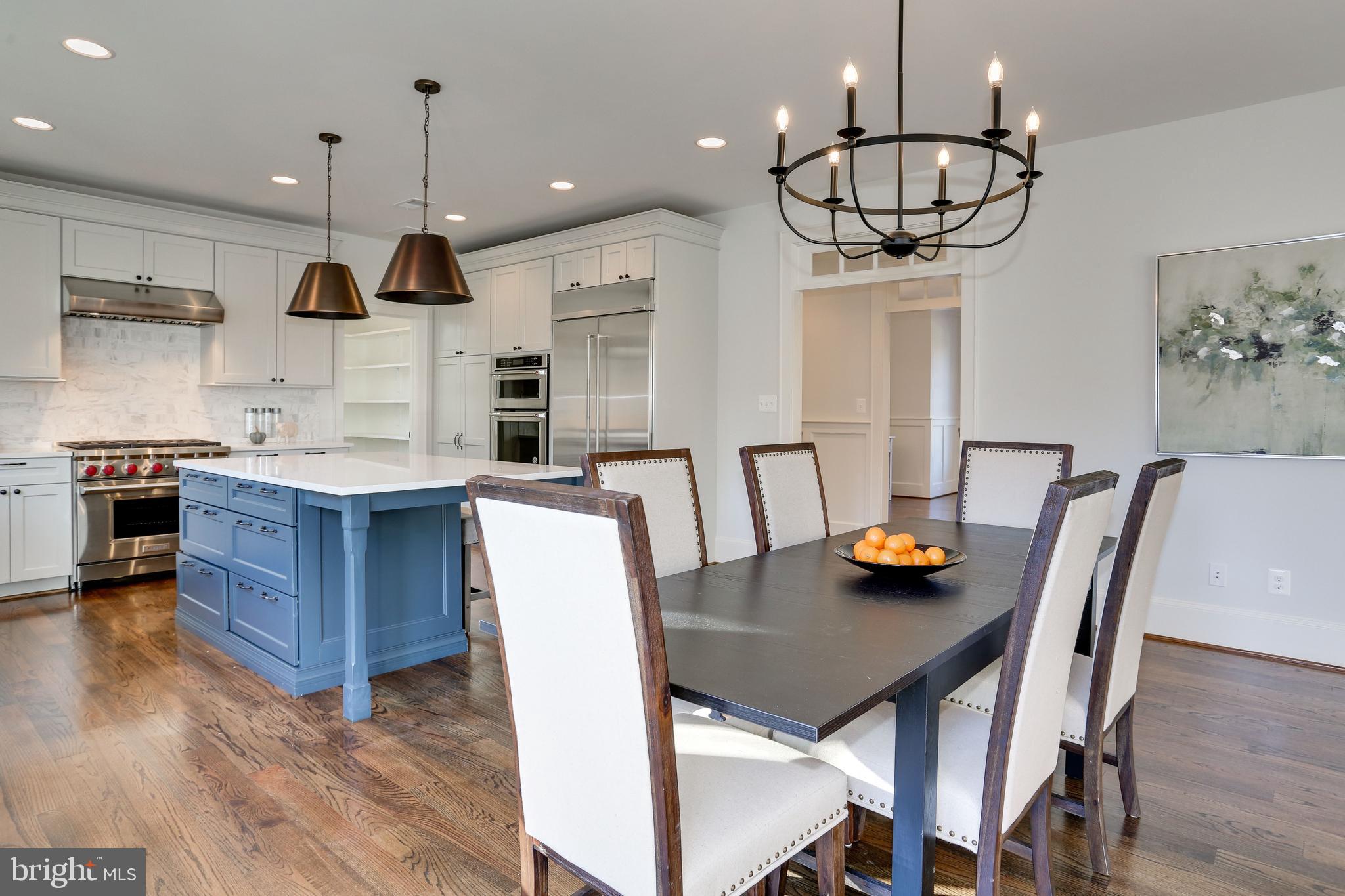 STRATFORD HILLS - Residential