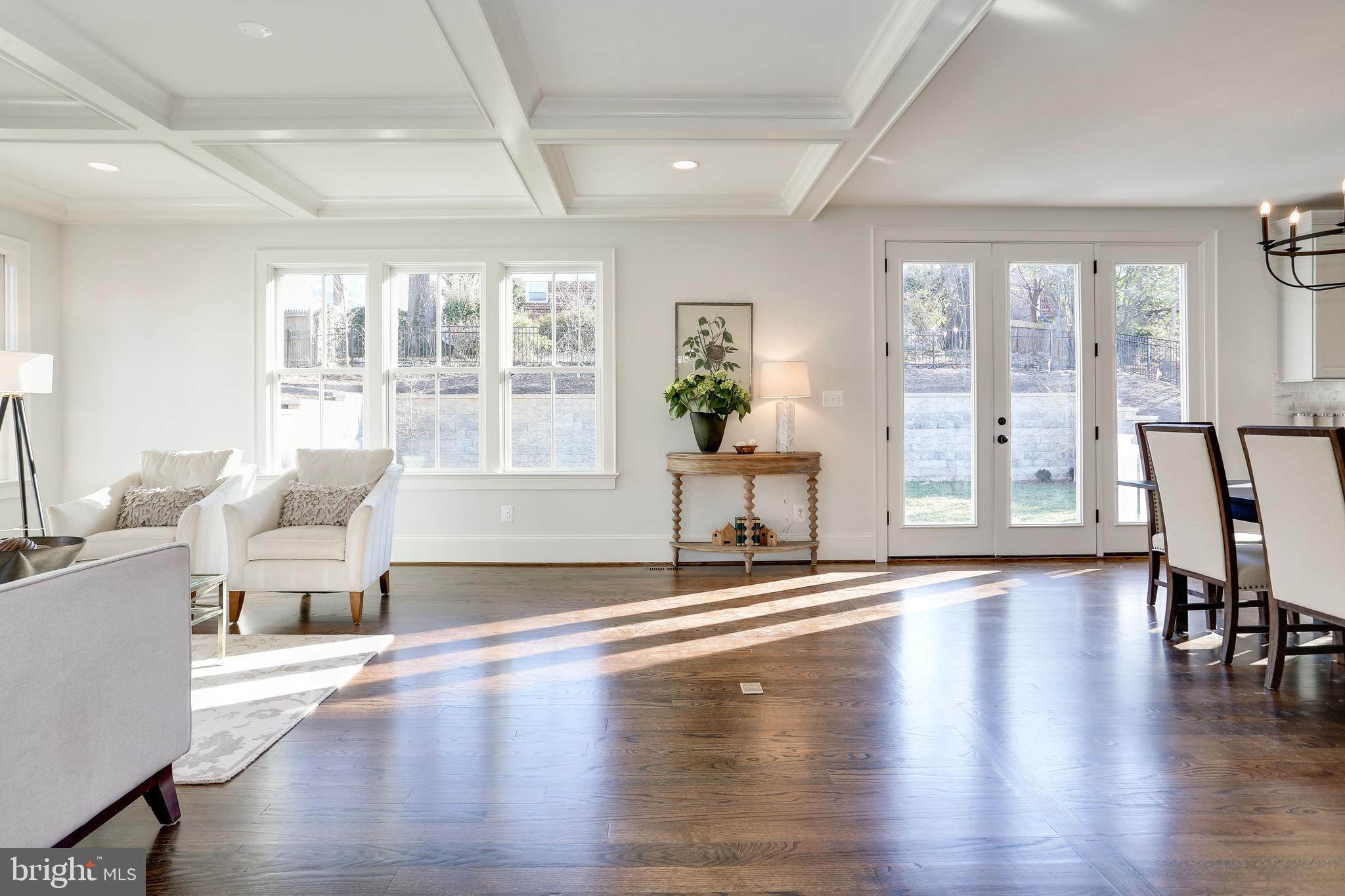 STRATFORD HILLS - Residential